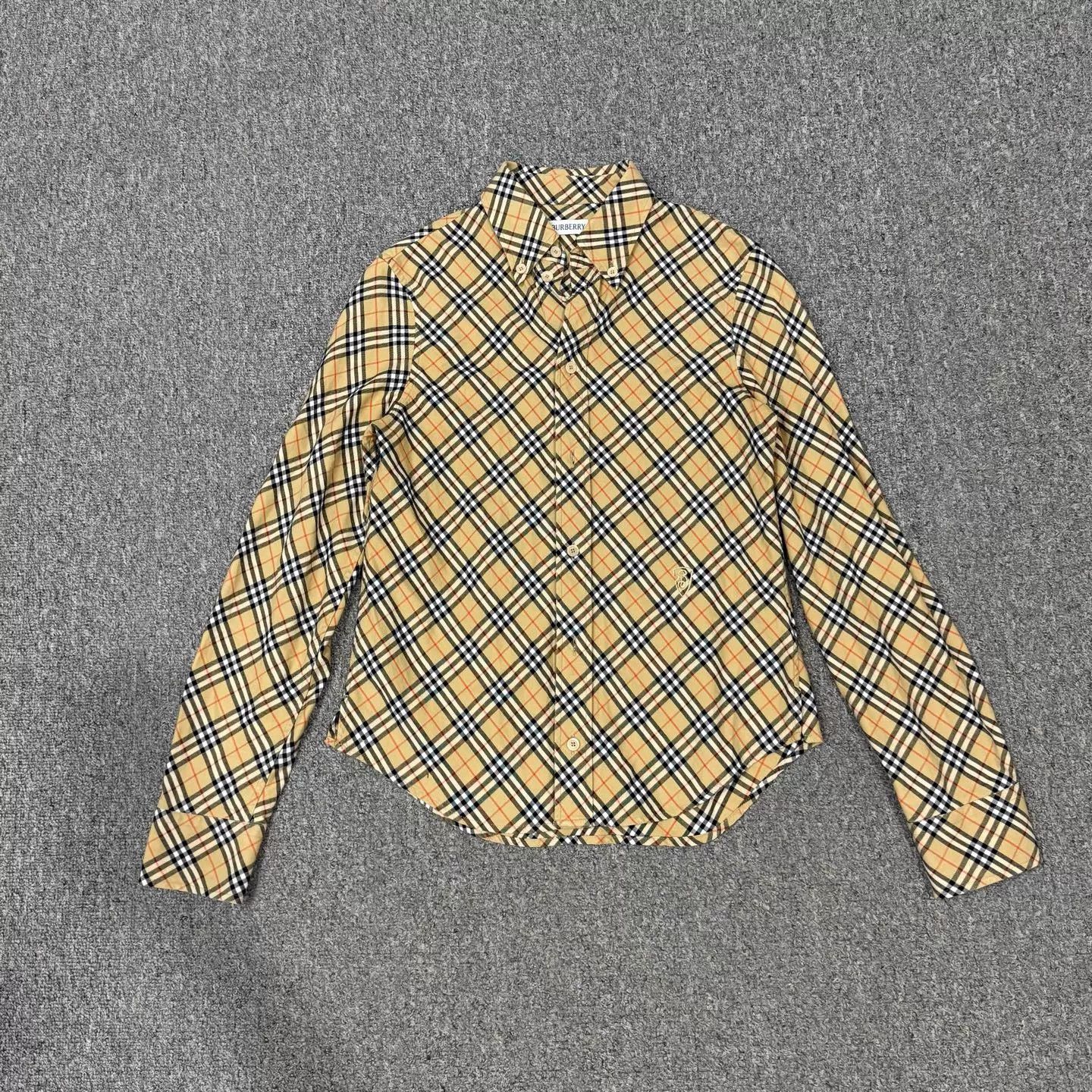 Burberry Burberry Classic Check Long Sleeve Shirt UK4 99N Size XS / US 0-2 / IT 36-38 - 1 Thumbnail