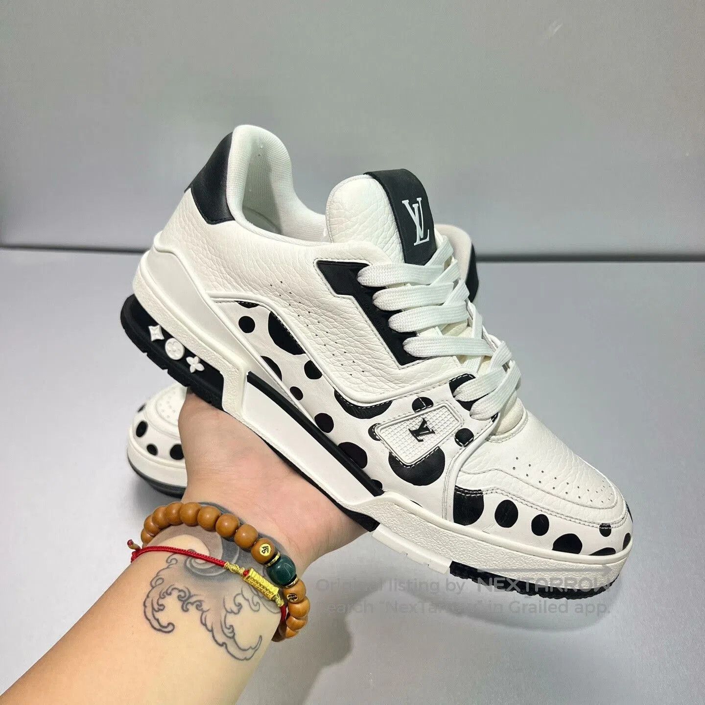 Louis Vuitton Louis Vuitton Trainer Yayoi Kusama Polka Dot. Size US 8.5 / EU 41-42 - 9 Thumbnail