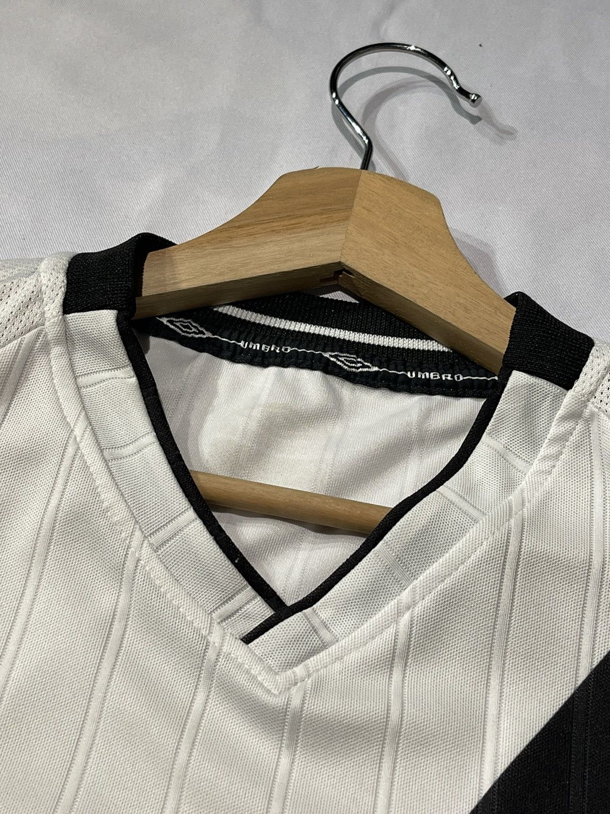 Umbro × Vintage Vintage Umbro Vasco Da Gama Brasil 2002 Home Jersey Size US M / EU 48-50 / 2 - 10 Thumbnail