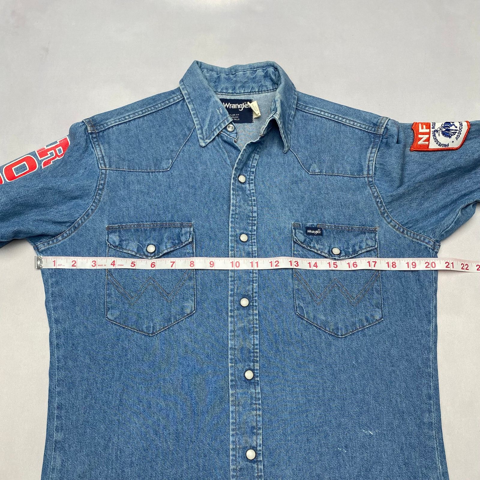 Vintage × Wrangler Vintage 1994 Wrangler NFR National Finals Rodeo Denim Small Size US S / EU 44-46 / 1 - 7 Thumbnail