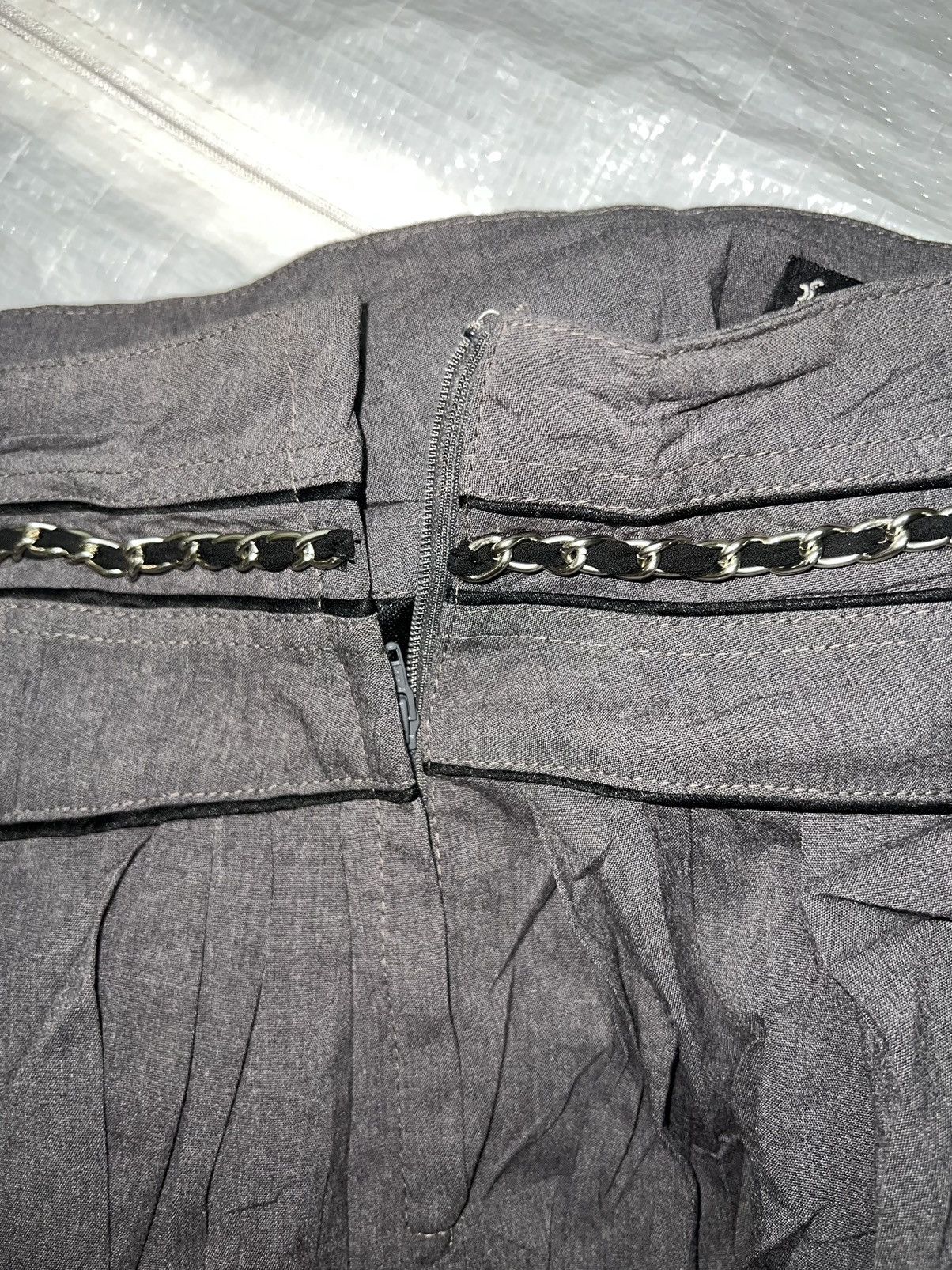 Japanese Brand CECIL McBEE grey pleated skirt 🎀☠️ Size 27" / US 4 / IT 40 - 12 Thumbnail