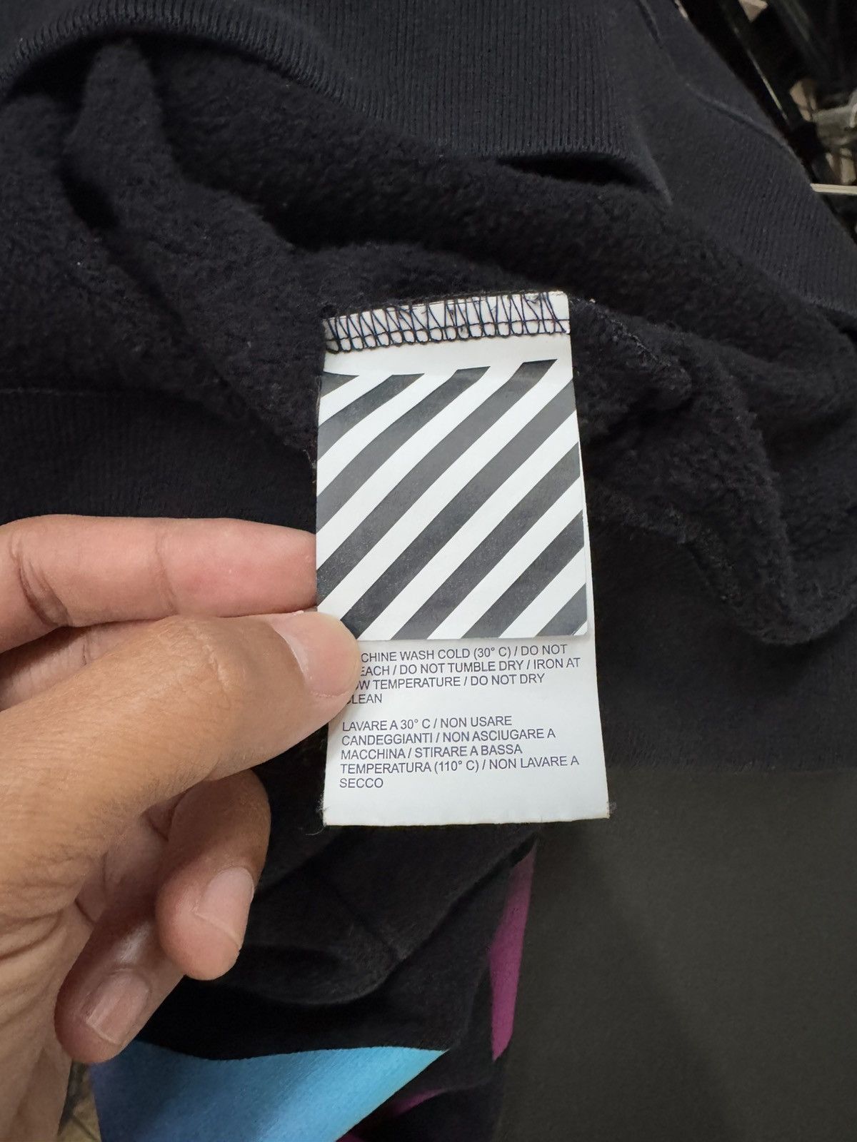 Off-White OFF WHITE MULTICOLOR GRADIENT ARROWS SWEATSHIRT Size US M / EU 48-50 / 2 - 9 Thumbnail