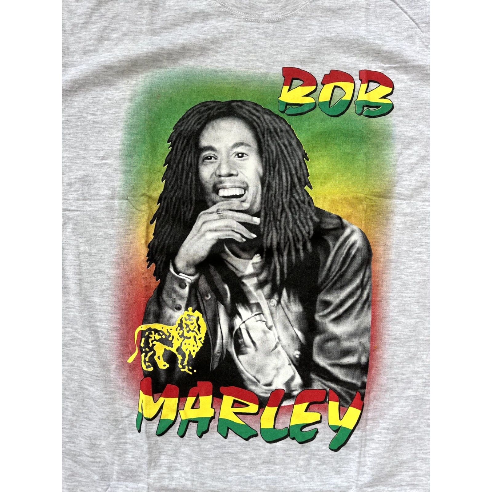 Vintage VINTAGE Bob Marley T-Shirt Roman Tiriam 2XL Gray Short Sleeve Mens Music Reggae Rasta Tee Graphic Print Bohemian Hippie Retro Festival 90s Size US XXL / EU 58 / 5 - 2 Thumbnail