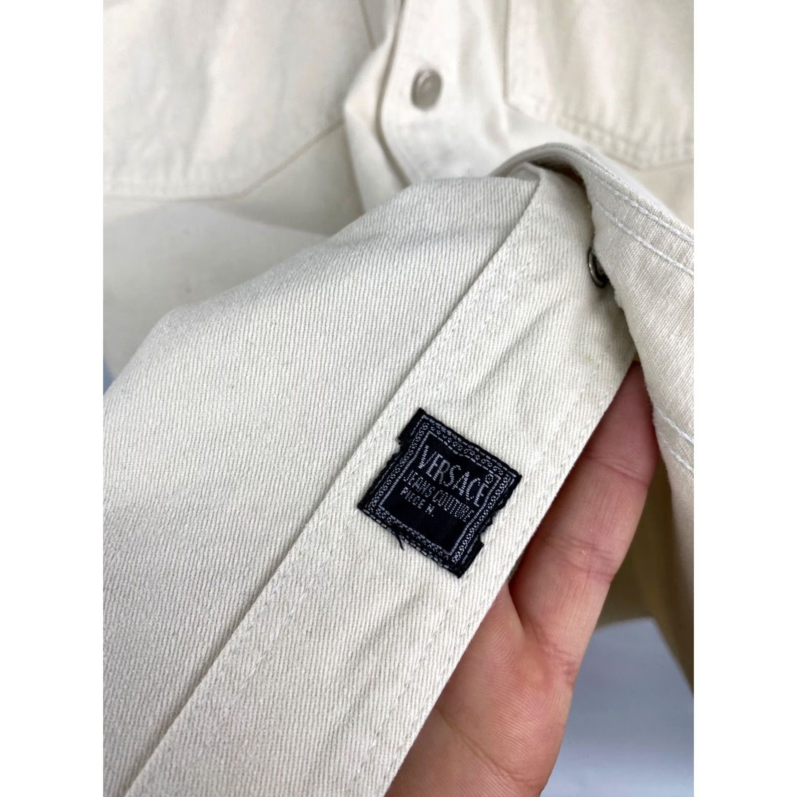 Versace Jeans Couture VINTAGE Versace Jeans Couture Overshirt Jacket Men XL Beige 90s Y2K Retro jacket Size US XL / EU 56 / 4 - 7 Thumbnail
