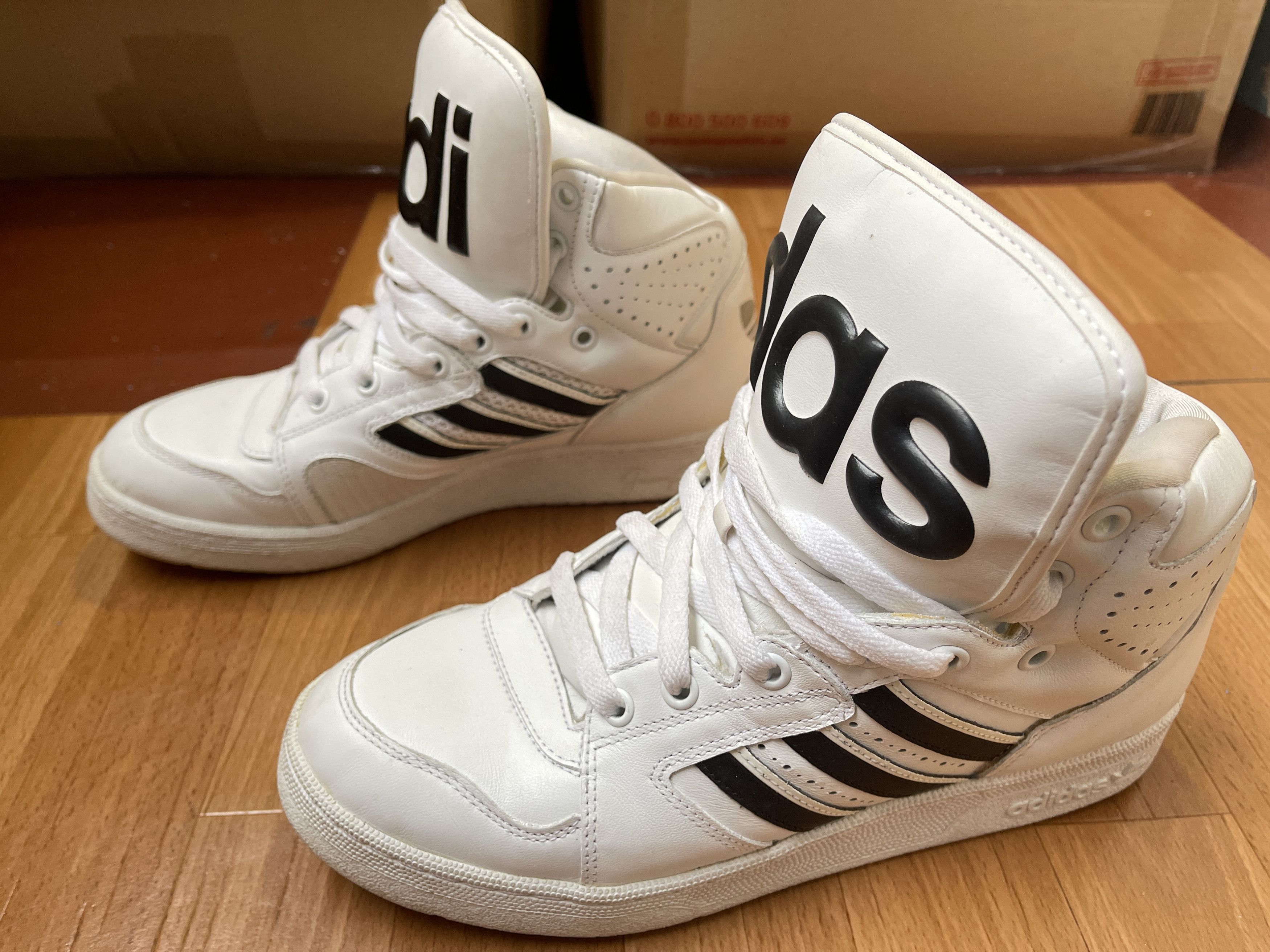 Adidas × Jeremy Scott Adidas sneakers, Jeremy Scott Instinct, Hi Top shoes, V24529 Size US 9 / EU 42 - 8 Thumbnail