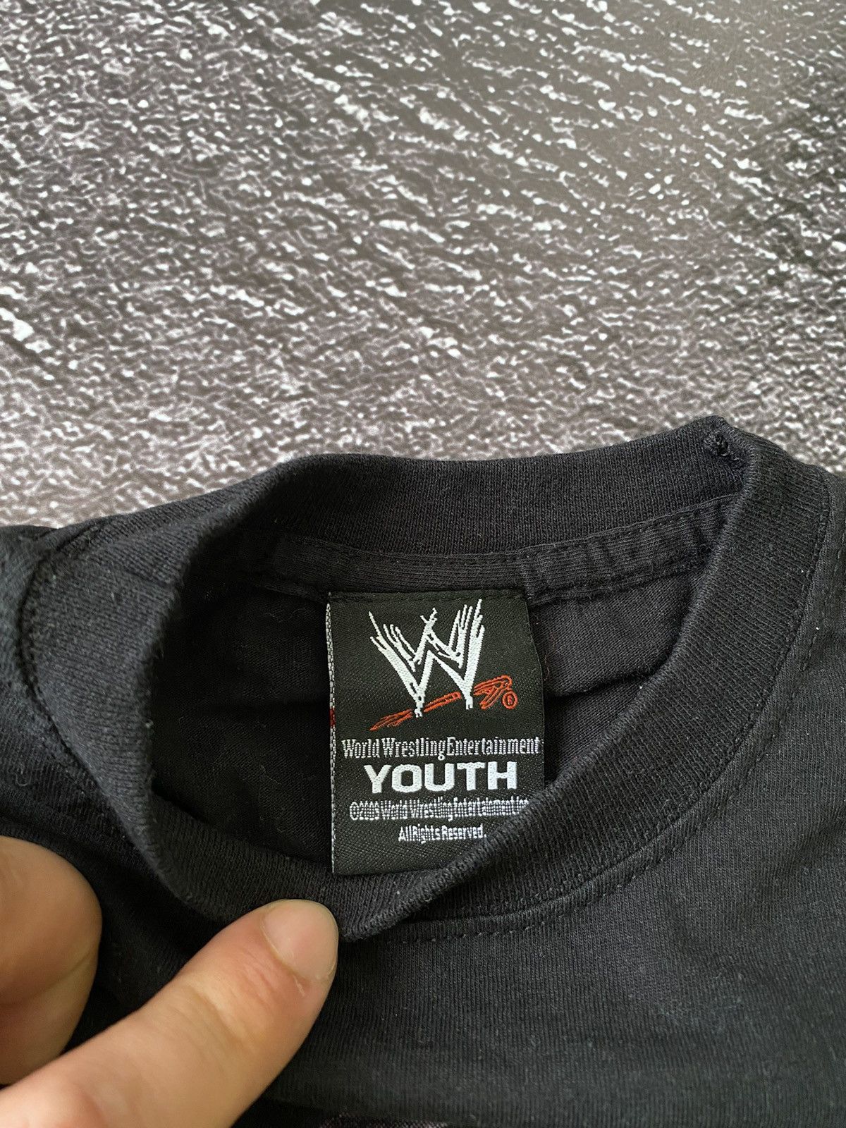 WWE 2000s WWE The Undertaker Shirt (Youth) Size US XXS / EU 40 - 4 Thumbnail