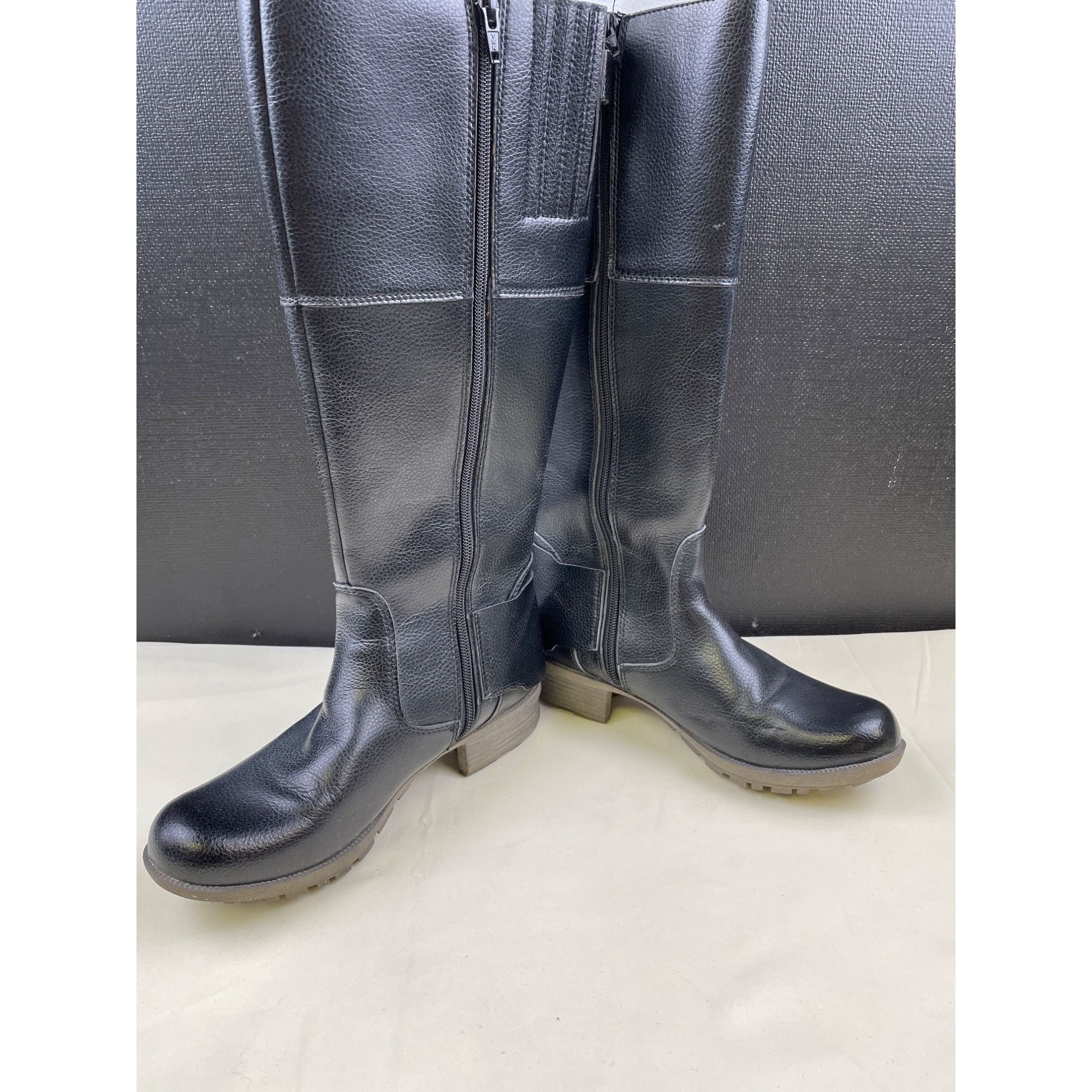 Clarks Clarks Women's Black Tall Riding Boots/Shoes Zipper Sides Si Size US 7.5 / IT 37.5 - 3 Thumbnail