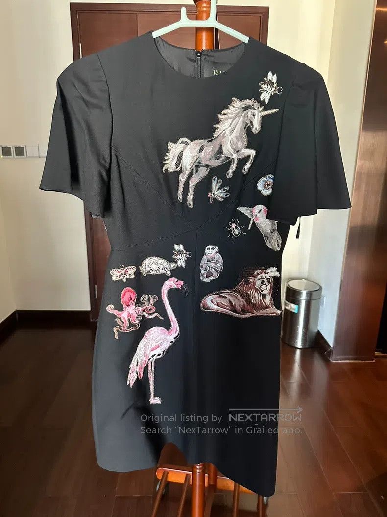 Valentino Valentino Black animal embroidered dress Size S / US 4 / IT 40 - 1 Thumbnail