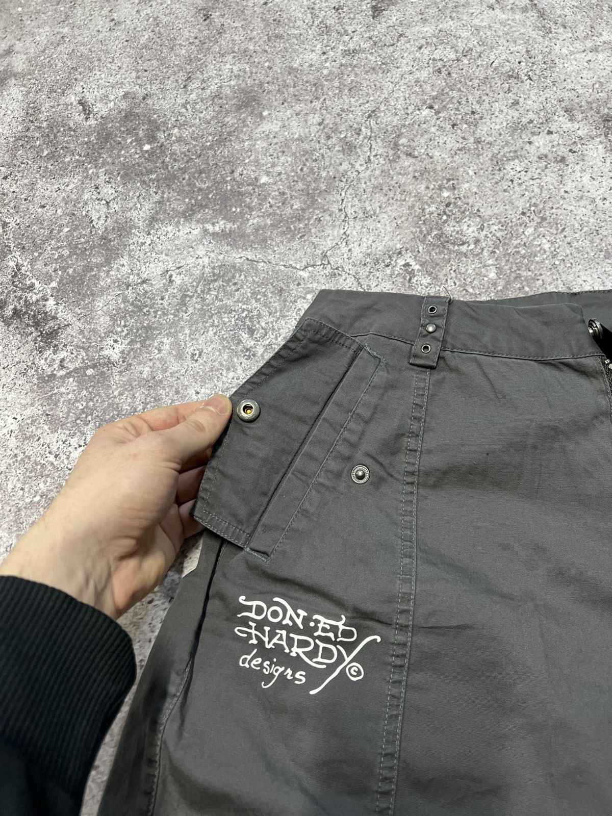 Ed Hardy Ed Hardy cargo pants big logo multi pocket casual HYPE Y2K Size US 30 / EU 46 - 10 Thumbnail