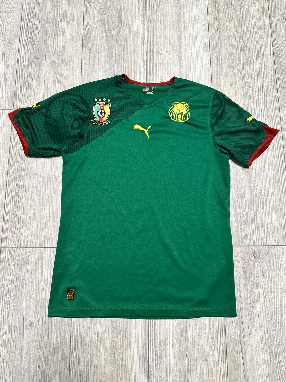 Puma Vintage CAMEROON 2006/08 Home Shirt PUMA Size US M / EU 48-50 / 2 - 1 Thumbnail