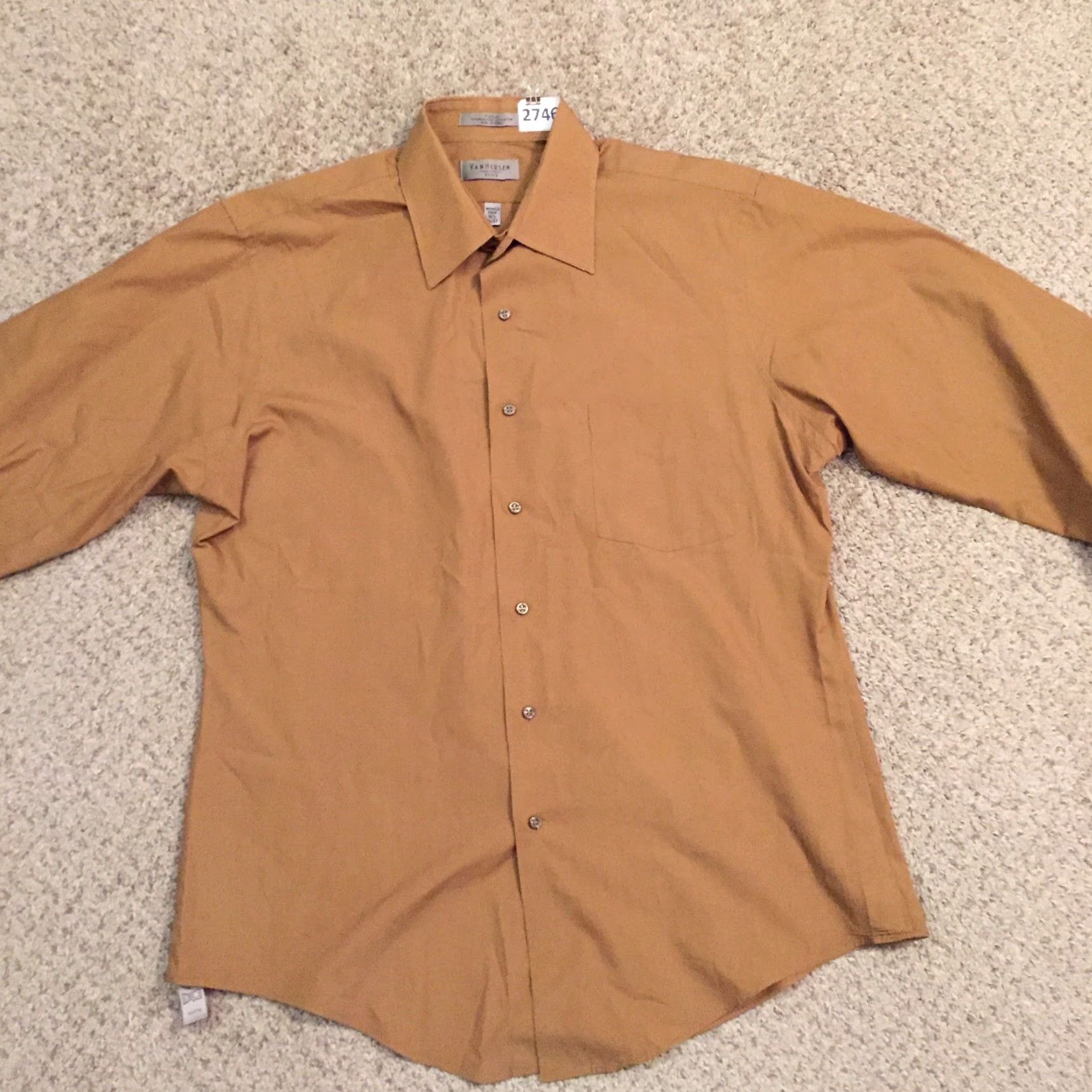 Van Heusen Van Heusen Button-Up Shirt Mens 16.5 Brown Long Sleeve Button-Front Collared Cotton Blend Regular 16.5 Mens Brown Shirt Size US XL / EU 56 / 4 - 5 Thumbnail