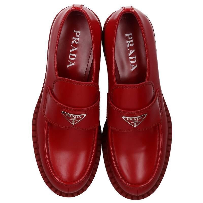 Prada PRADA Logo plate leather loafers Size US 9.5 / EU 42-43 - 1 Thumbnail