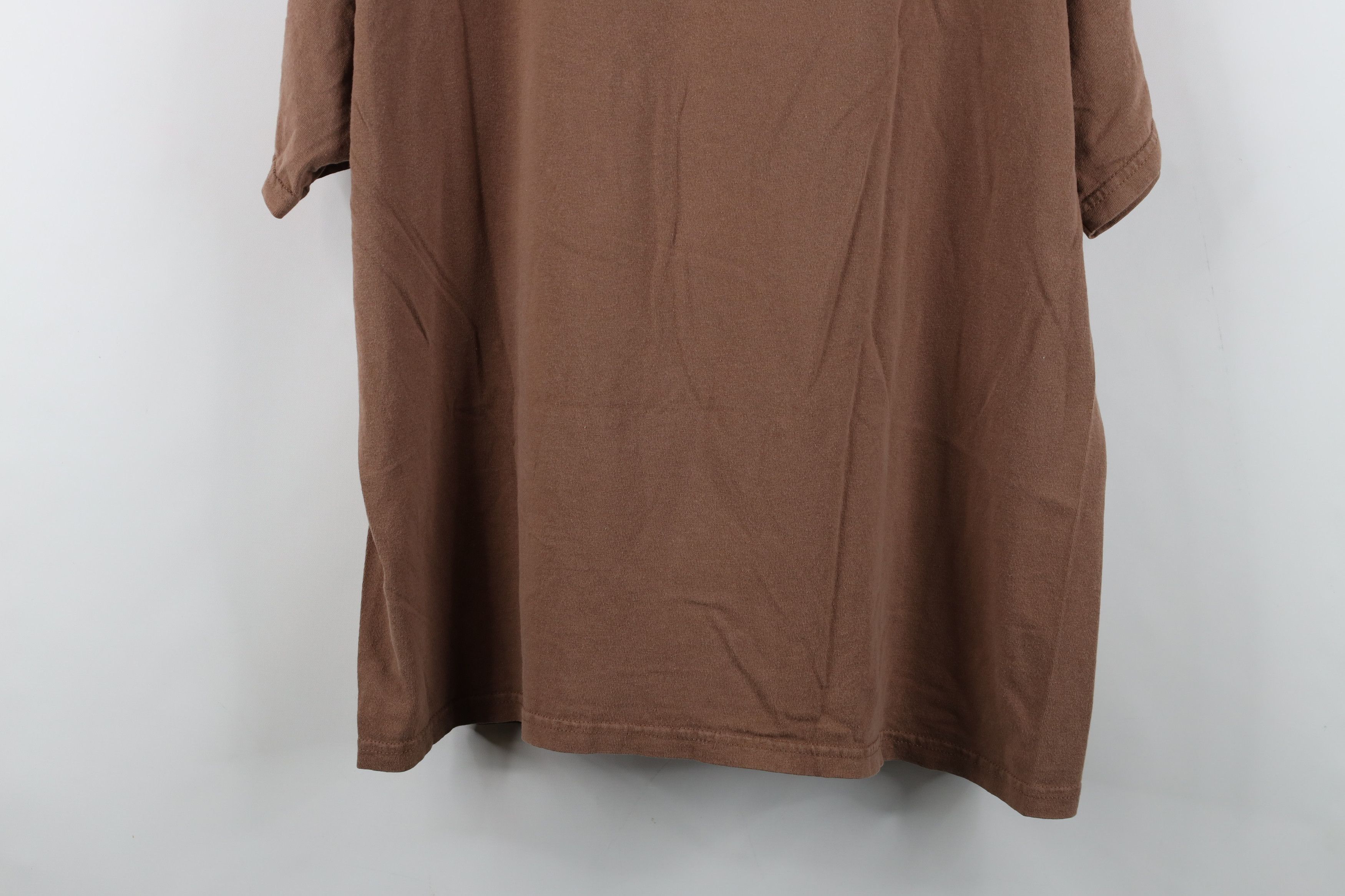 Vintage Vintage 90s Y2K Package USPS Postage Stamp T-Shirt Brown Size US XL / EU 56 / 4 - 12 Thumbnail