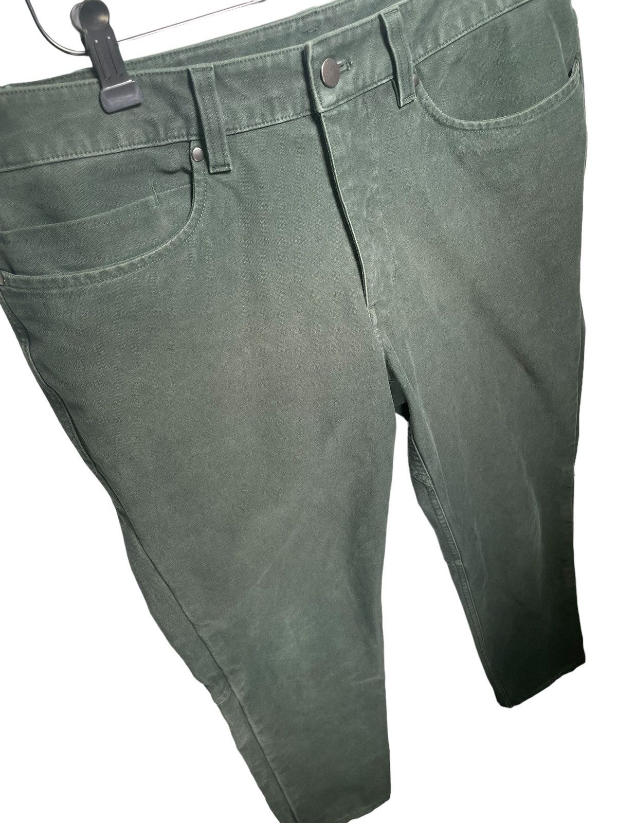 Lululemon Lululemon ABC utilitech pants slim* Size US 32 / EU 48 - 2 Thumbnail