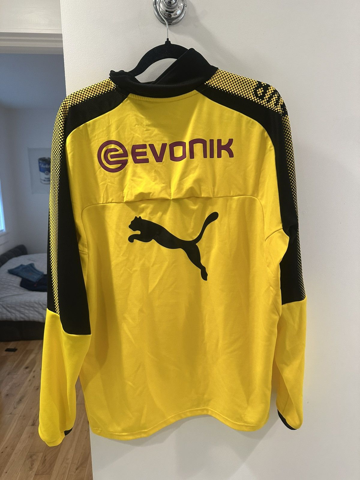 Puma PUMA Borussia Dortmund 2017/2018 BVB Training Jacket Size US XL / EU 56 / 4 - 2 Thumbnail