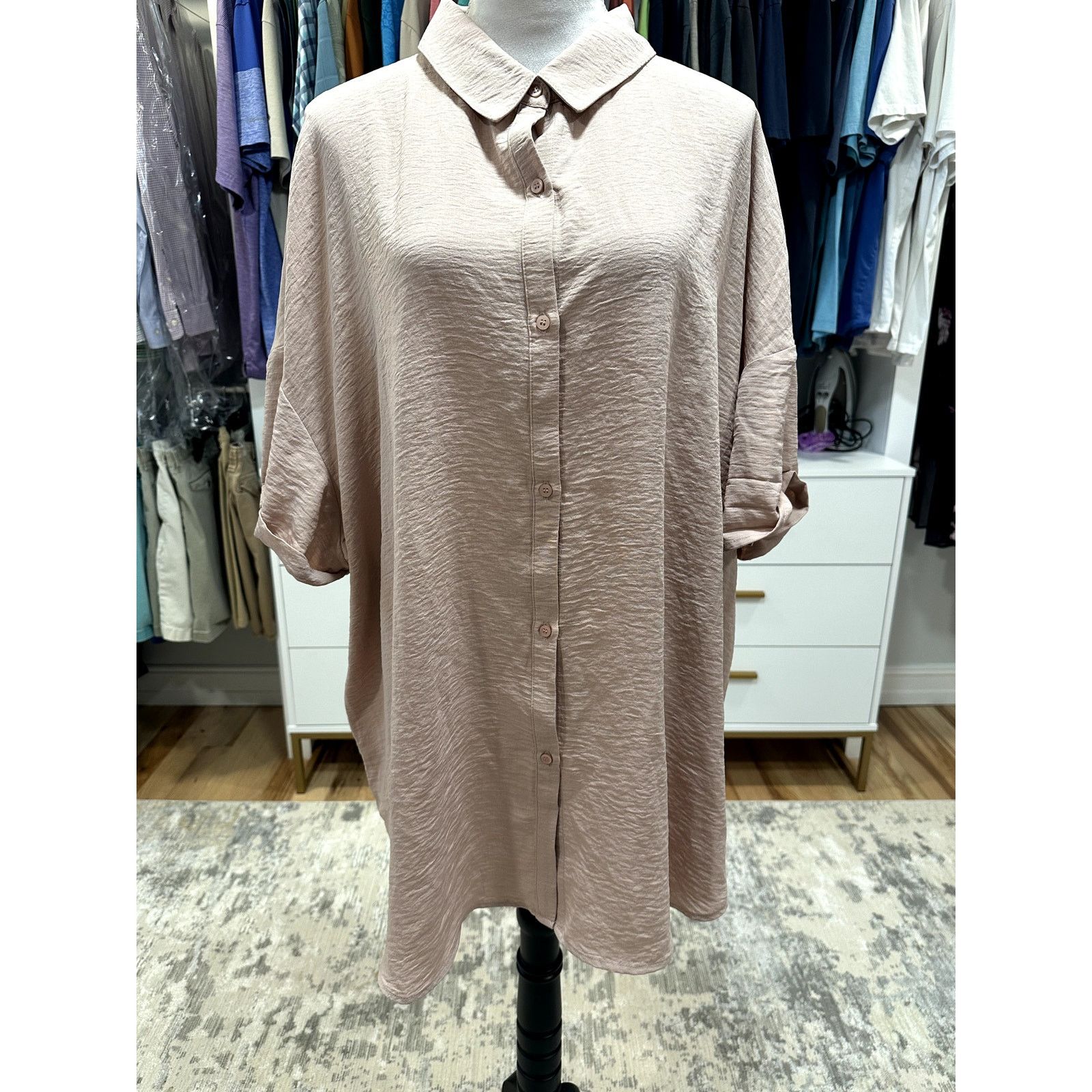 Treasure & Bond Treasure & Bond Womens Light Pink Button Down Blouse 1X NWOT Size XL / US 12-14 / IT 48-50 - 1 Thumbnail