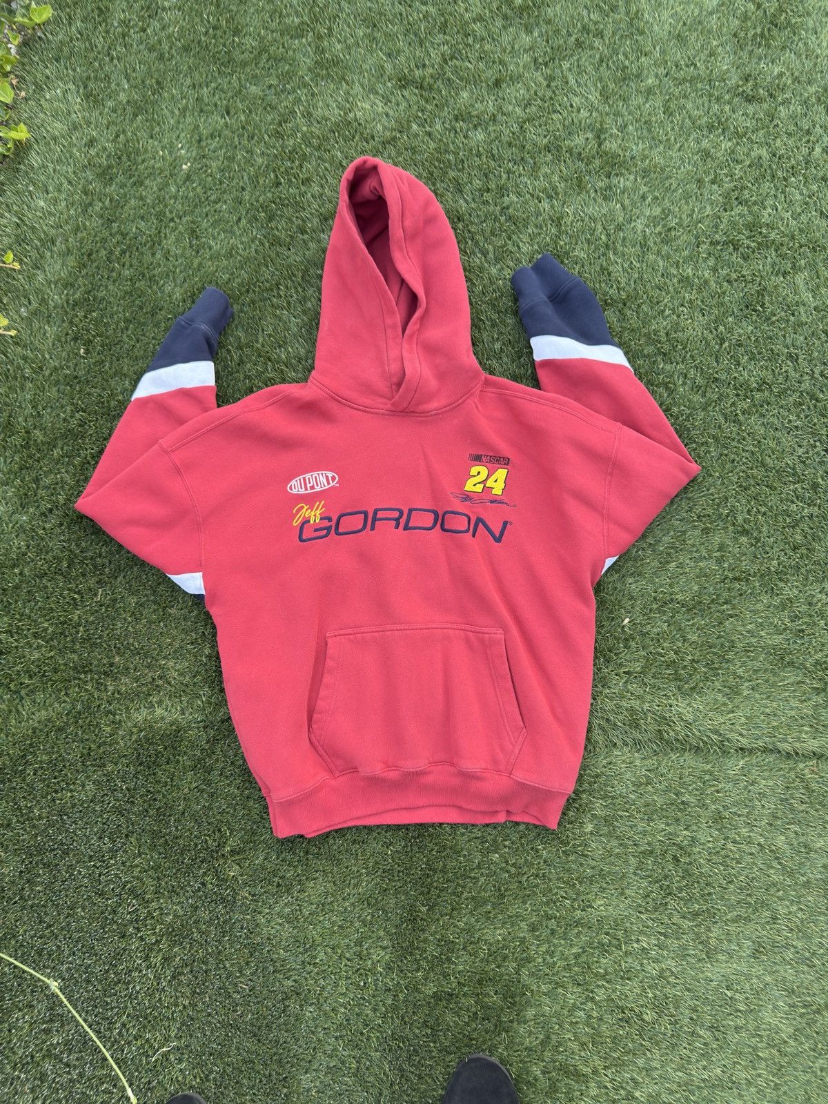 Hollister Boxy Jeff Gordon NASCAR Graphic Hoodie Size US L / EU 52-54 / 3 - 1 Thumbnail