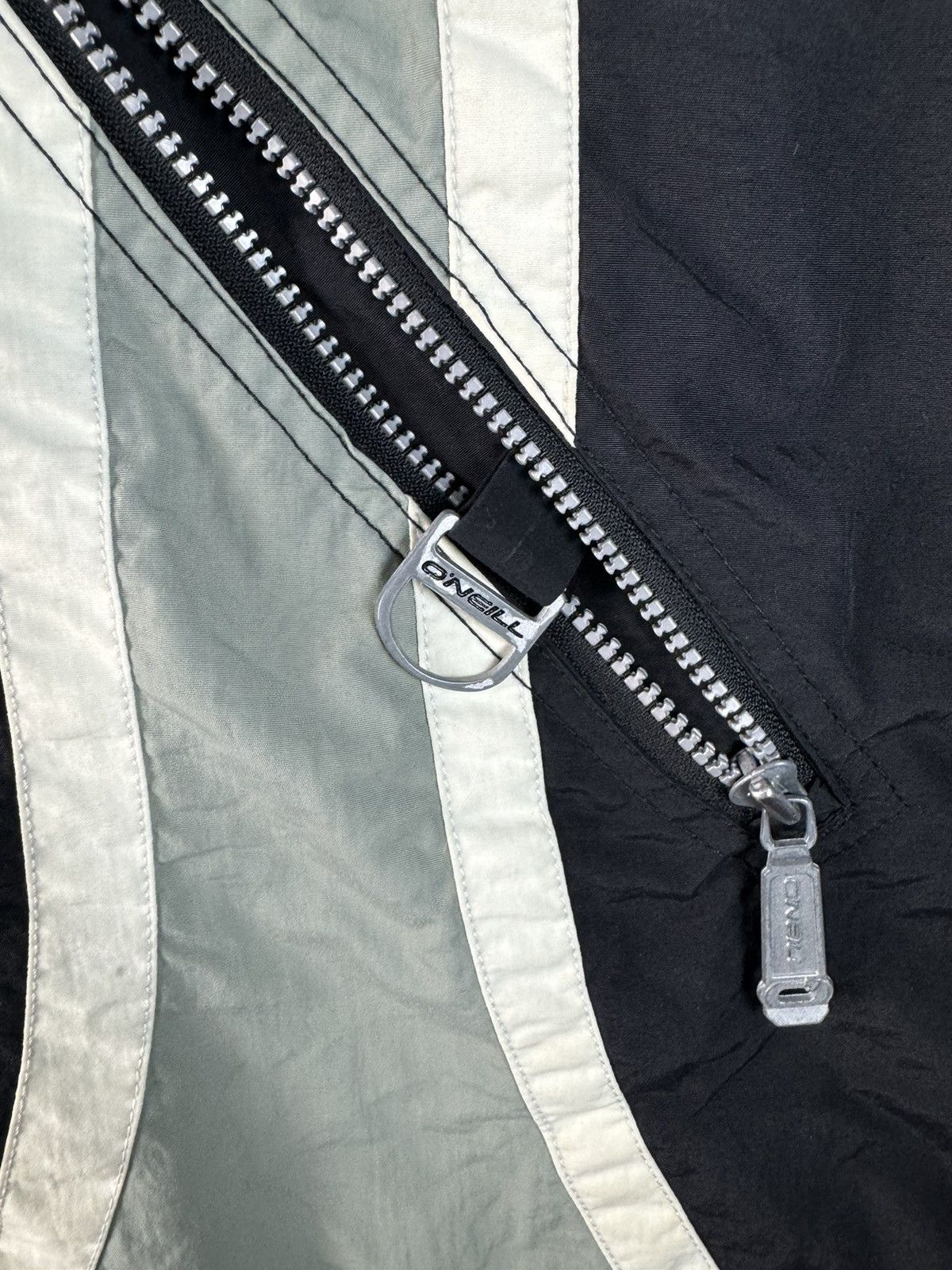 O'Neill 🏂 O’neill Santa cruz vintage y2k skate ski jacket big logo Size US L / EU 52-54 / 3 - 5 Thumbnail