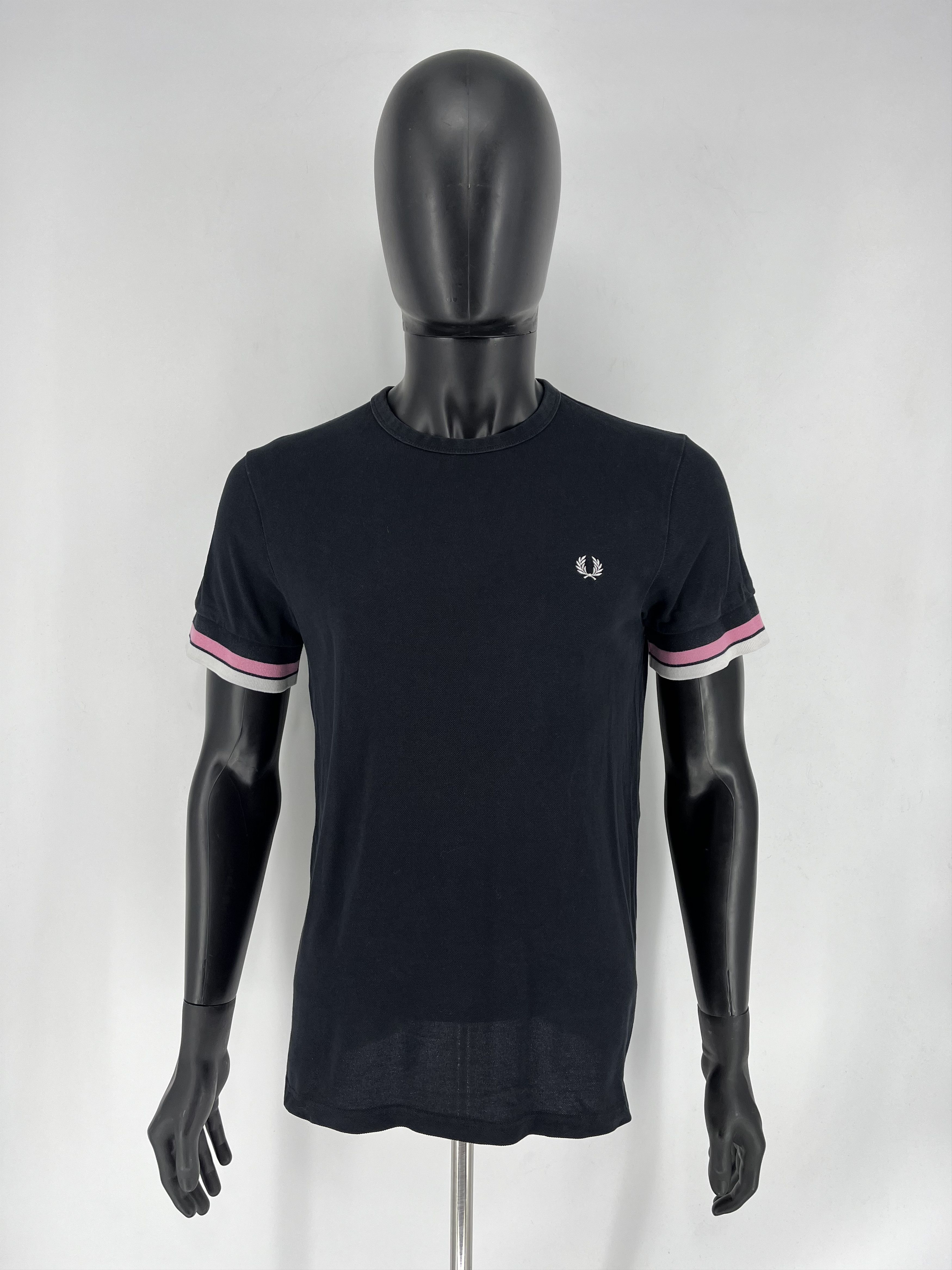 Other Men’s Fred Perry Streetwear T-Shirt Size M Size US M / EU 48-50 / 2 - 2 Thumbnail