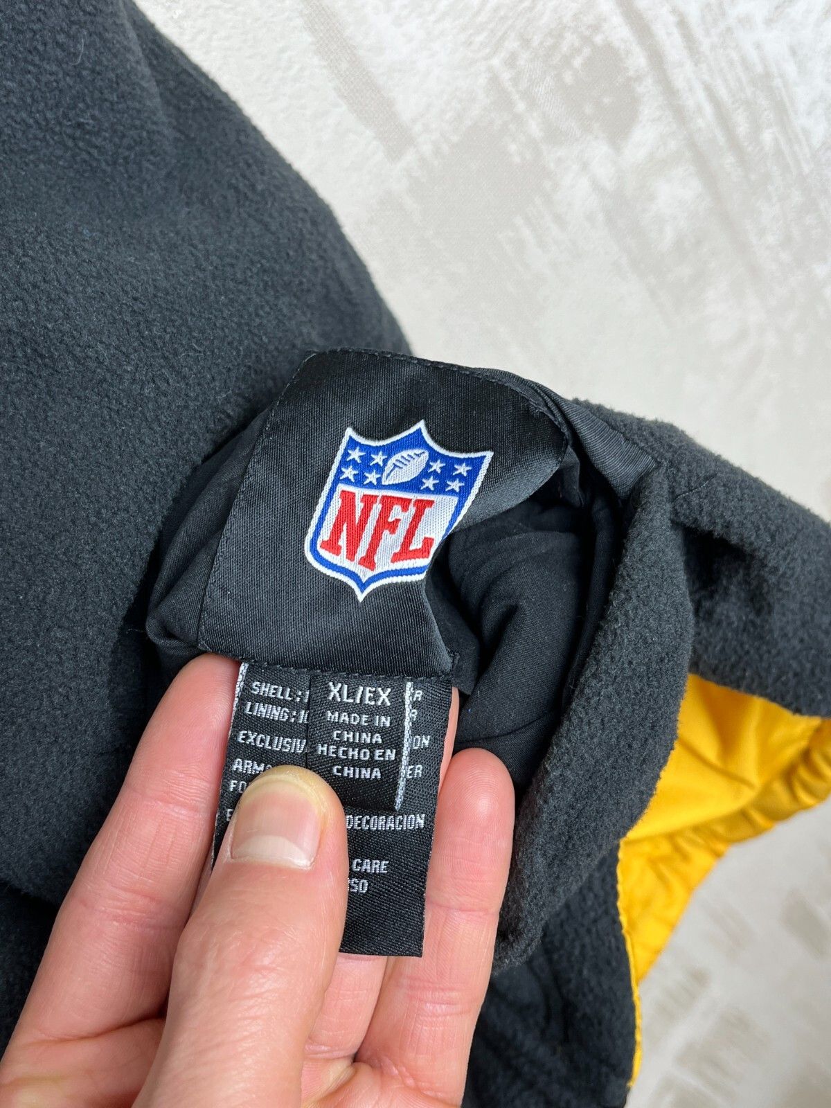 NFL Pittsburgh Steelers NFL Vintage Reversible Fleece Vest Size US XL / EU 56 / 4 - 8 Thumbnail