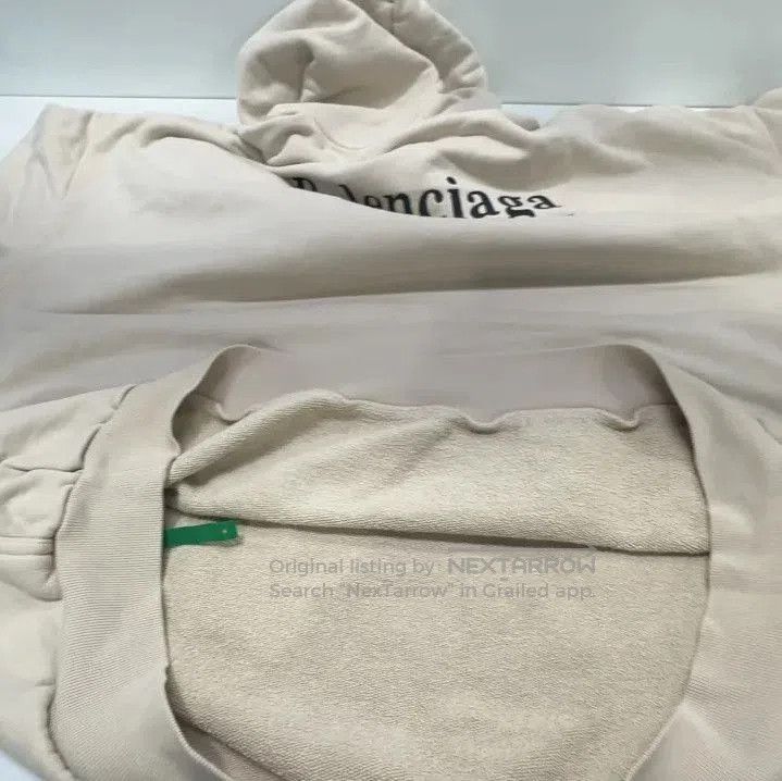 Balenciaga Balenciaga Logo Print Hooded Sweatshirt for Men. Size US M / EU 48-50 / 2 - 9 Thumbnail