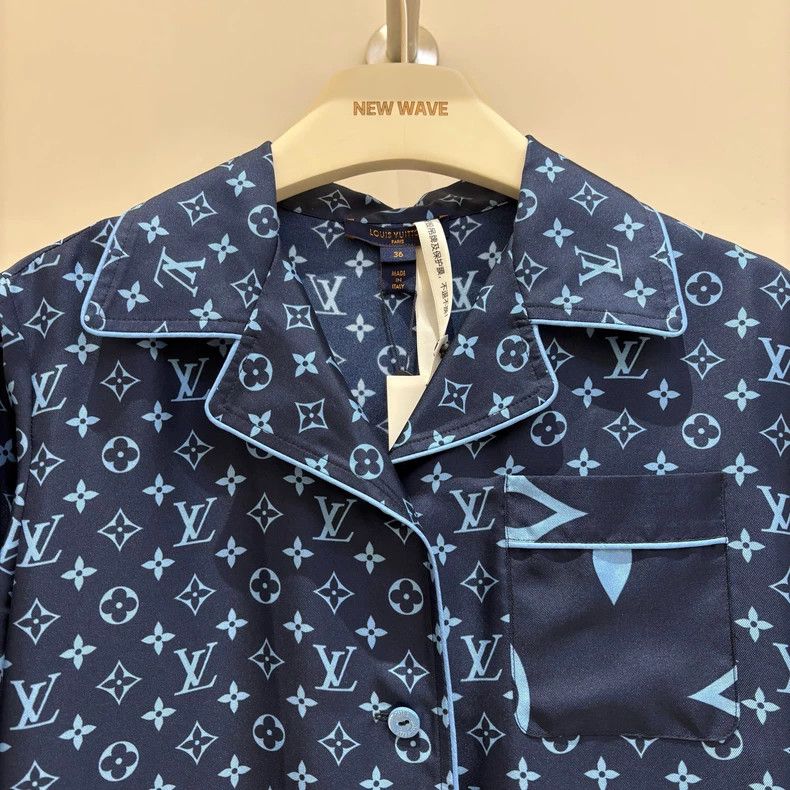 Louis Vuitton Louis Vuitton ESCALE long sleeve pajama shirt Size XS / US 0-2 / IT 36-38 - 3 Thumbnail