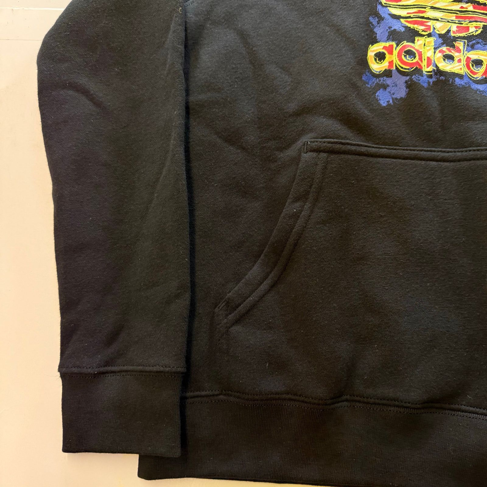 Adidas Adidas Trefoil Hoodie Black/Multicolor Size L Youth Size L / US 10 / IT 46 - 2 Thumbnail