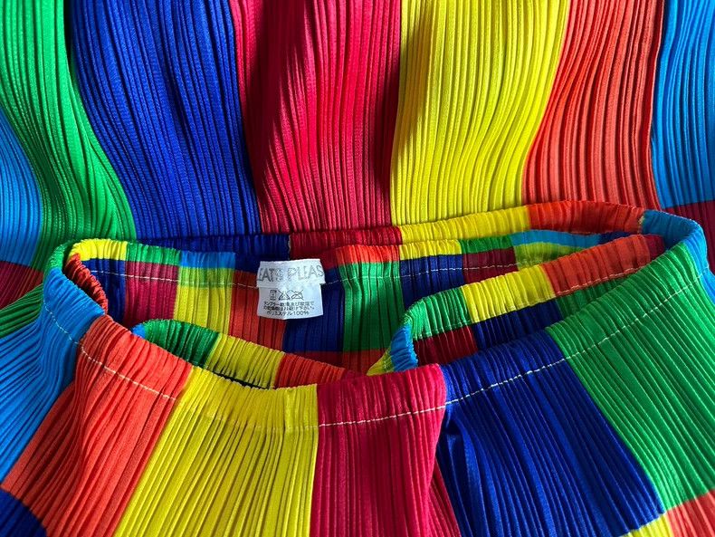 Issey Miyake Issey Miyake Double-layer rainbow pleated skirt Size 26" / US 2 / IT 38 - 5 Thumbnail