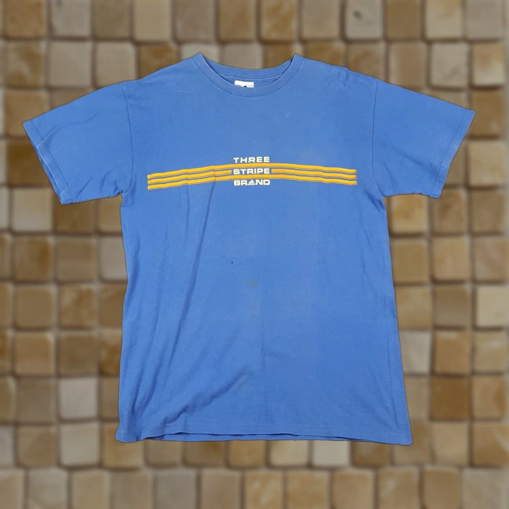 Adidas Vintage Adidas T-Shirt Men Medium Blue Distressed Retro Sports 90s Y2K Logo Fade Size US M / EU 48-50 / 2 - 1 Thumbnail