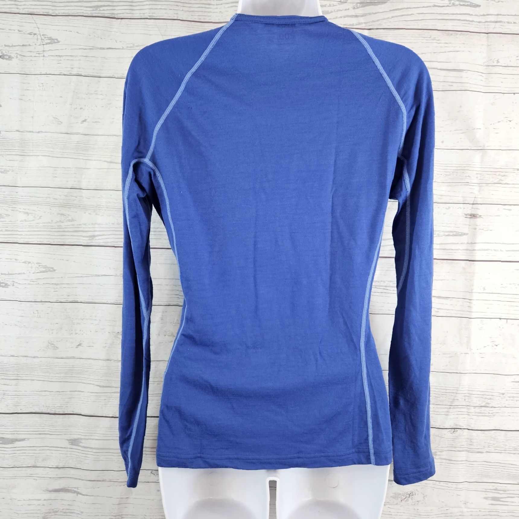 Icebreaker Icebreaker Womens Bodyfit 200 Top Shirt Medium Blue Merino Wool Long Sleeve Crew Neck Pullover Activewear 200 Top M Blue Womens Size M / US 6-8 / IT 42-44 - 4 Thumbnail