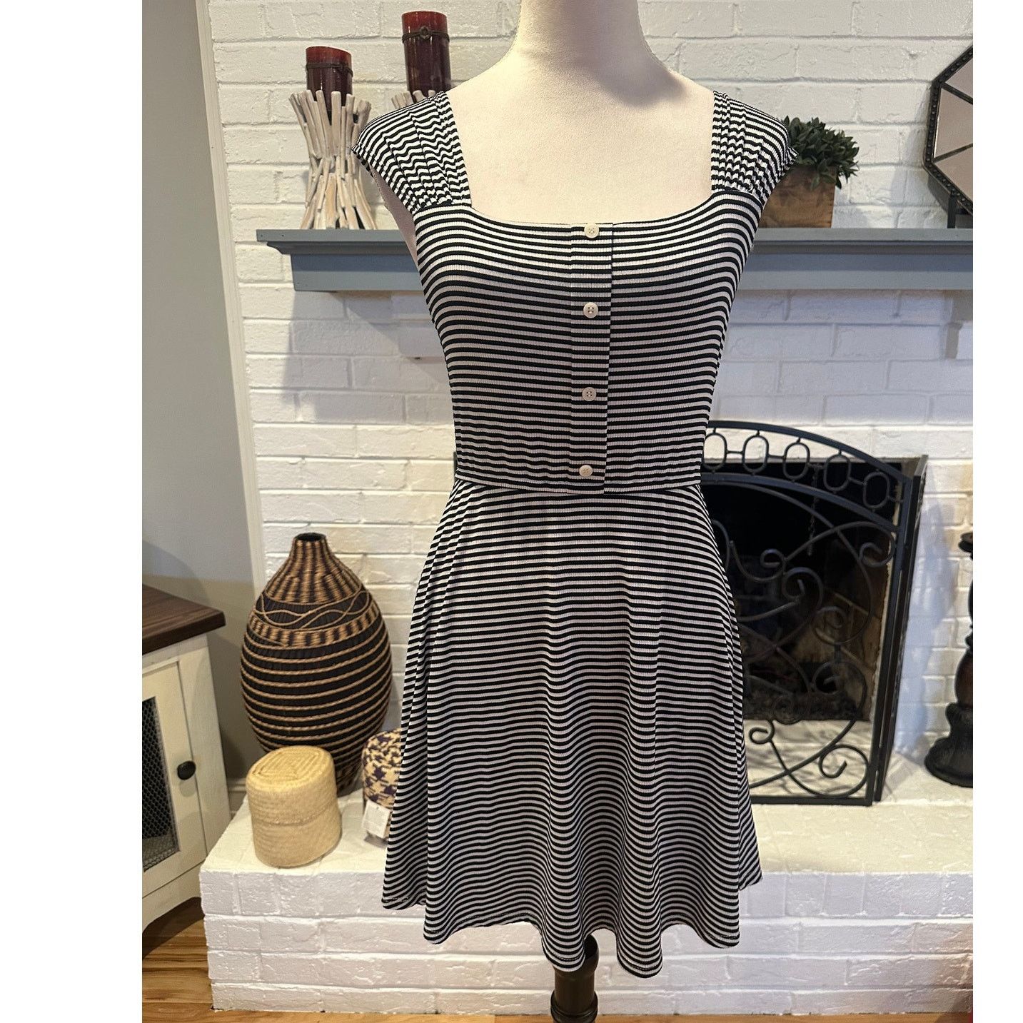 Other Cooper Key Women's Black White Stripped Casual Mini Dress S Size S / US 4 / IT 40 - 1 Thumbnail