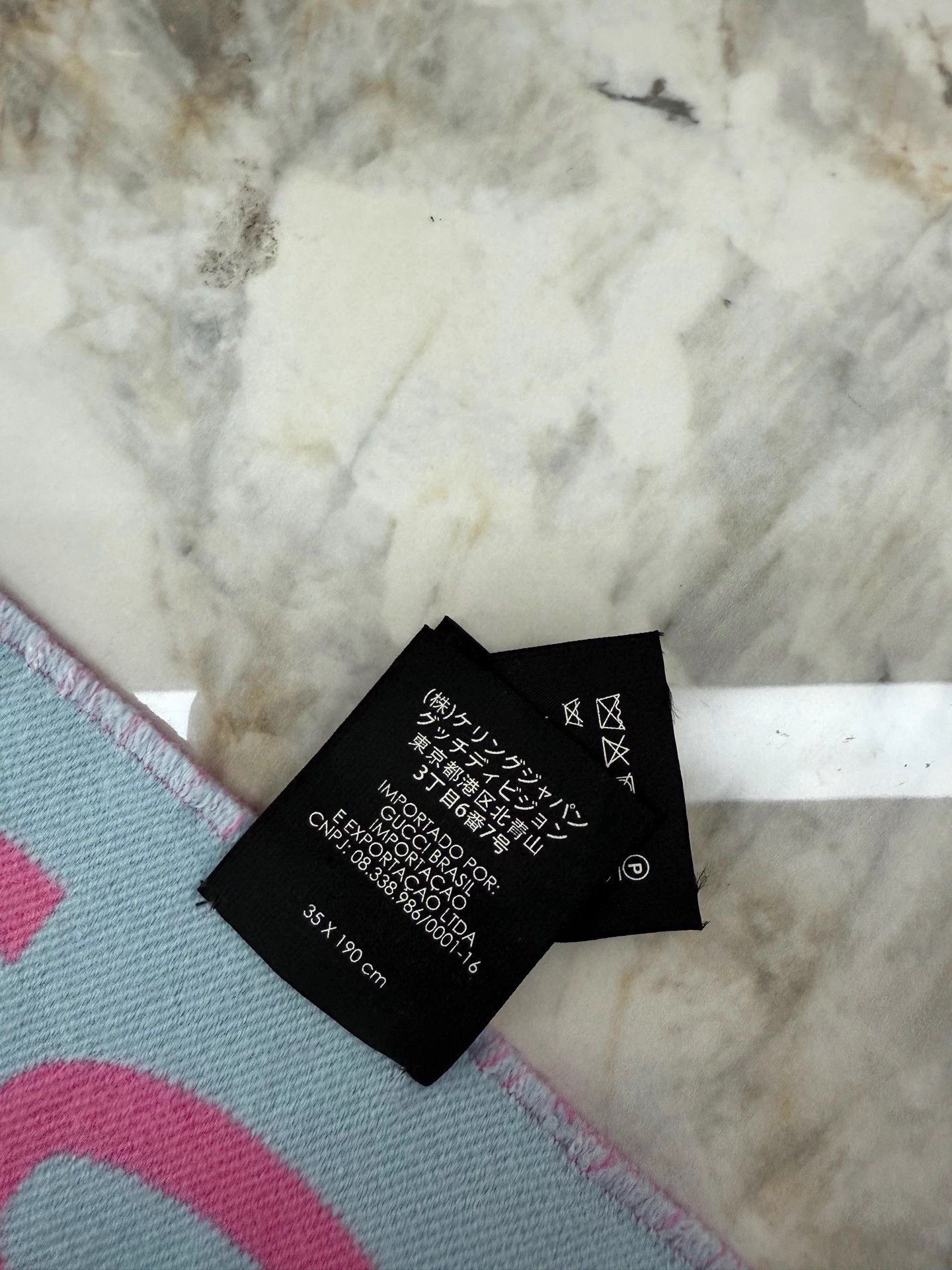 Gucci Gucci Baby Blue Scarf - 99% New, Beautiful Color Size ONE SIZE - 3 Thumbnail