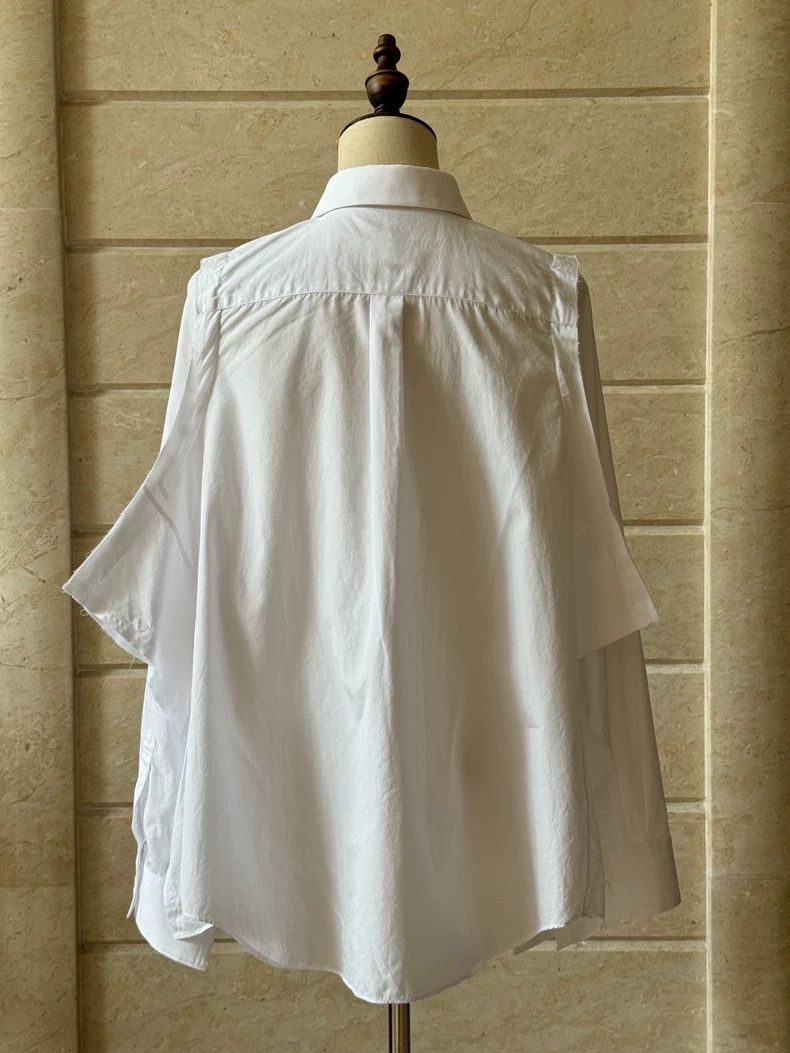 Comme des Garcons Comme Des Garcons The main line deconstructs the white shi Size S / US 4 / IT 40 - 4 Thumbnail