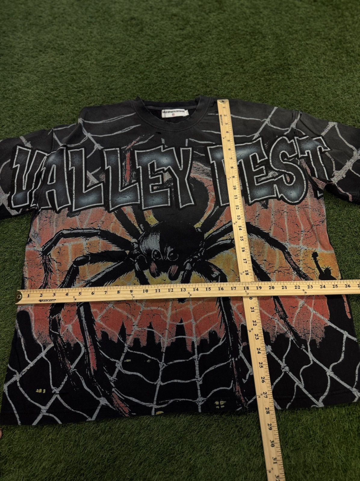 Vale Vale Valley Widow Web Tee Shirt Size XXL Brand New Size US XXL / EU 58 / 5 - 6 Thumbnail