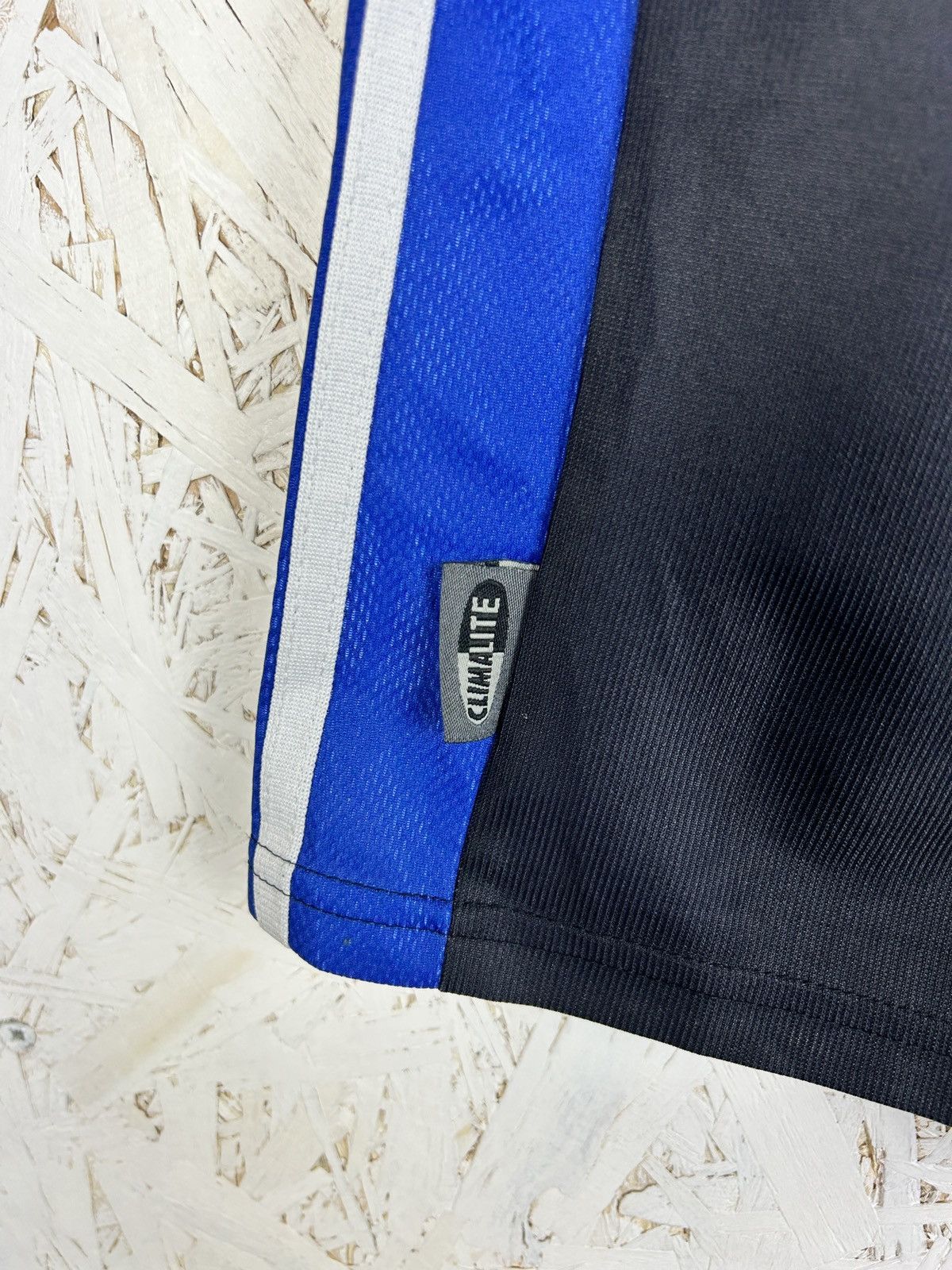 Adidas Vintage Adidas Club Brugge KV 2001/02 Away Kit Shorts Size US 30 / EU 46 - 5 Thumbnail