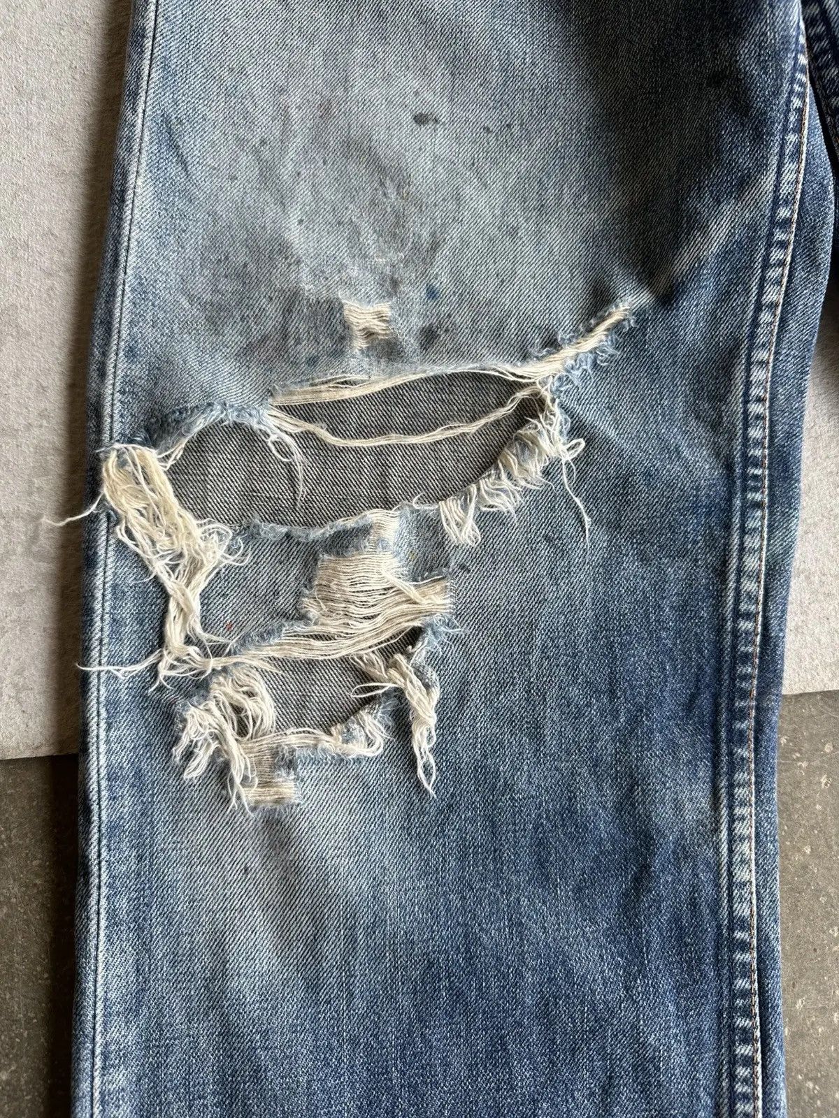 LVC CRAZY 🔥🔥 DISTRESSED DENIM 🧷 Vintage LEVI’S 503 Denim Pants Size US 29 - 7 Thumbnail