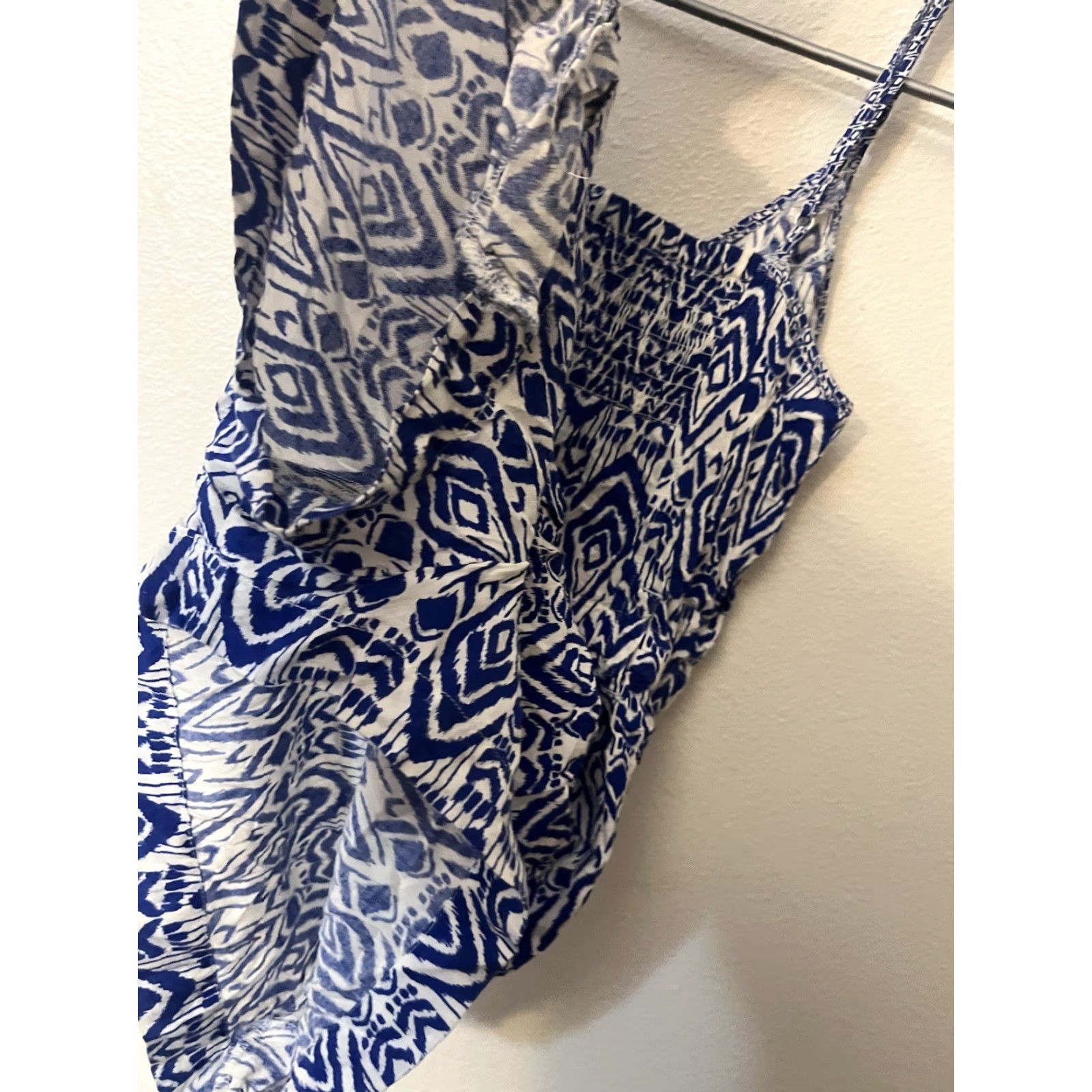 American Eagle Outfitters VINTAGE American Eagle Outfitters Romper Womens XS Blue Bohemian Geometric Spaghetti Straps Adjustable One-Piece Size 26" / US 2 / IT 38 - 7 Thumbnail