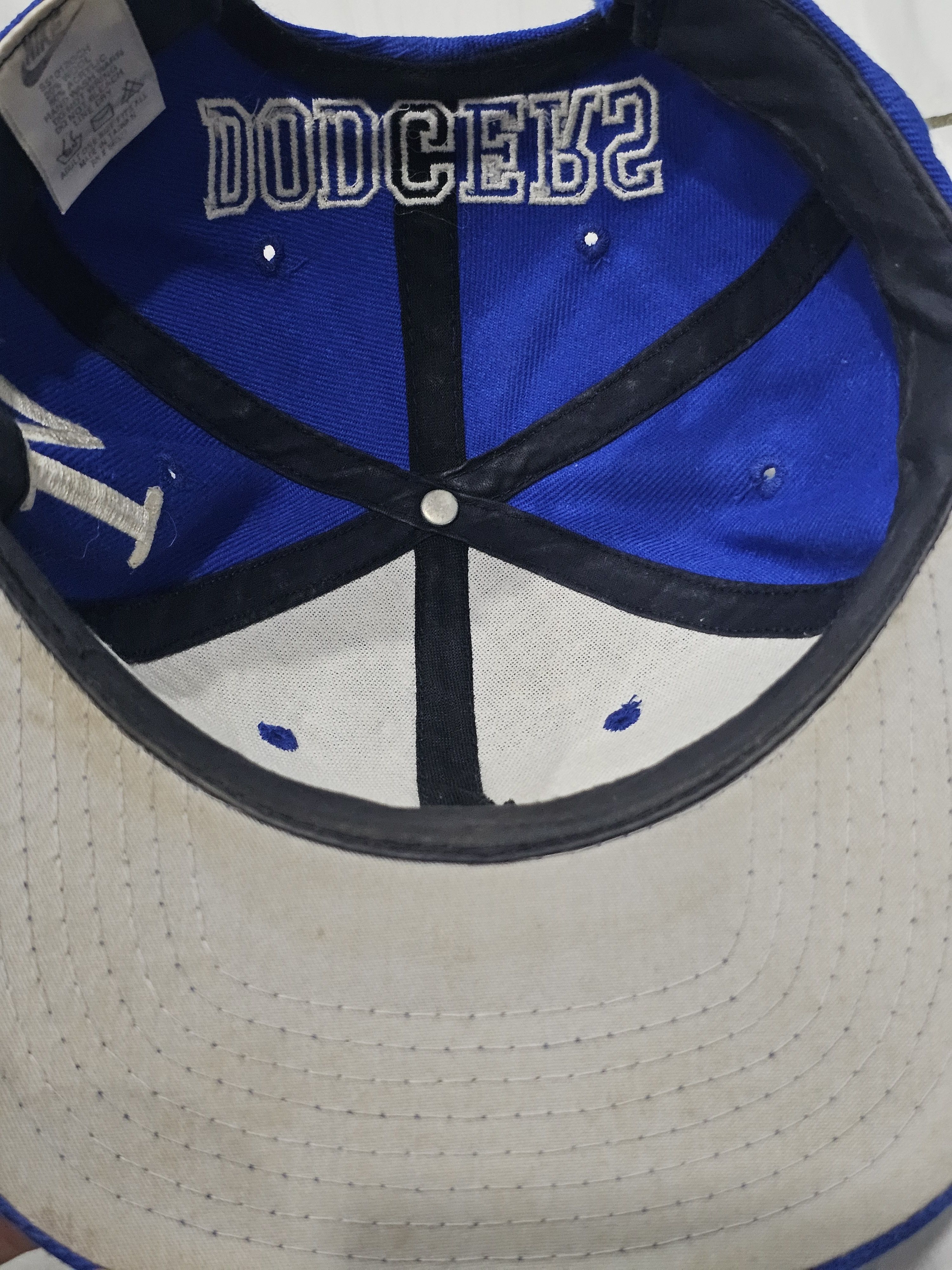 Nike Vintage 90s Nike x Los Angeles Dodgers Size ONE SIZE - 9 Thumbnail