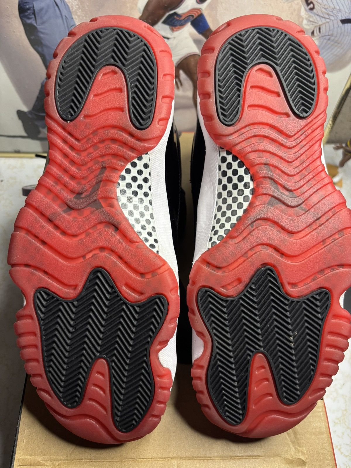 Jordan Brand Air Jordan 11 Bred 2019 Size US 10 / EU 43 - 5 Thumbnail