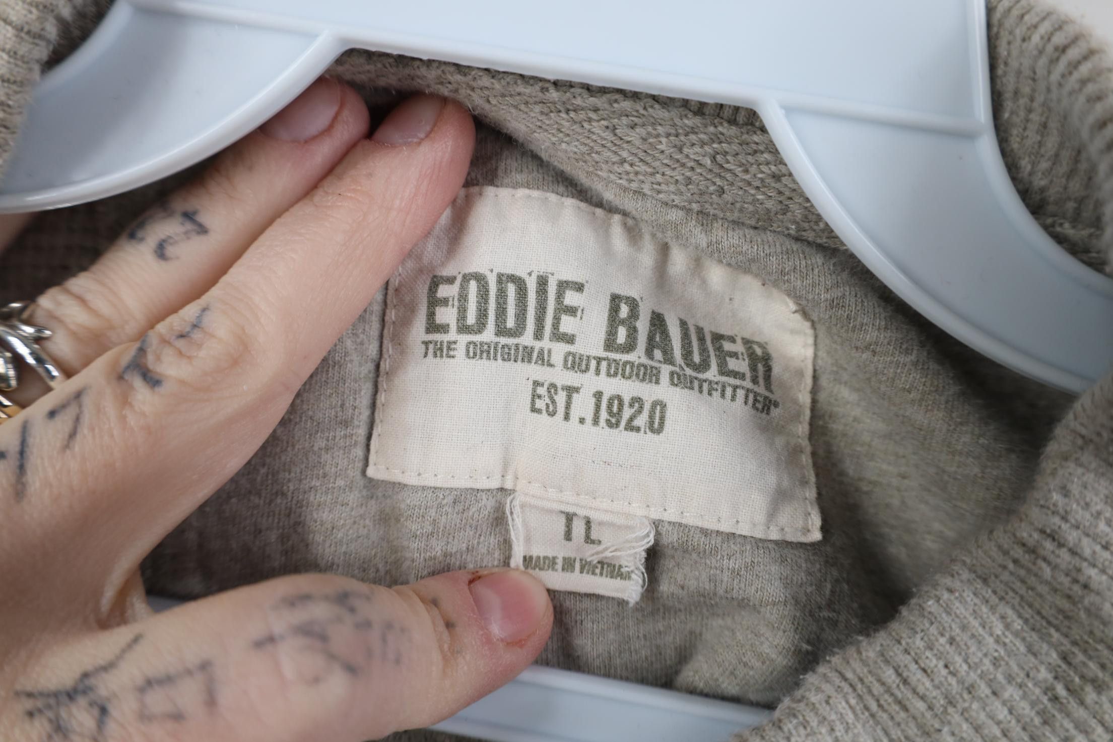 Eddie Bauer Vintage Eddie Bauer Waffle Knit long Sleeve Henley T-Shirt Size US L / EU 52-54 / 3 - 7 Thumbnail