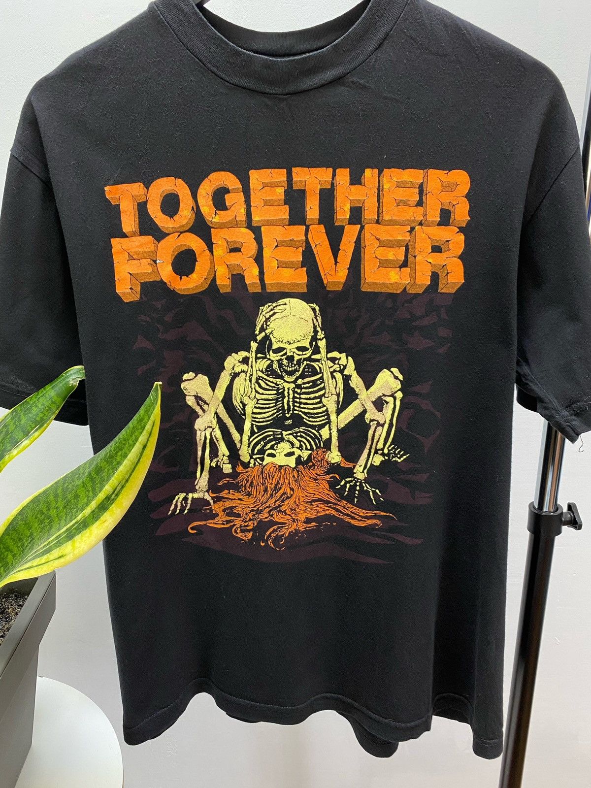 Vintage Vintage Forever Together Skeletons Love T Shirt Size US L / EU 52-54 / 3 - 5 Thumbnail