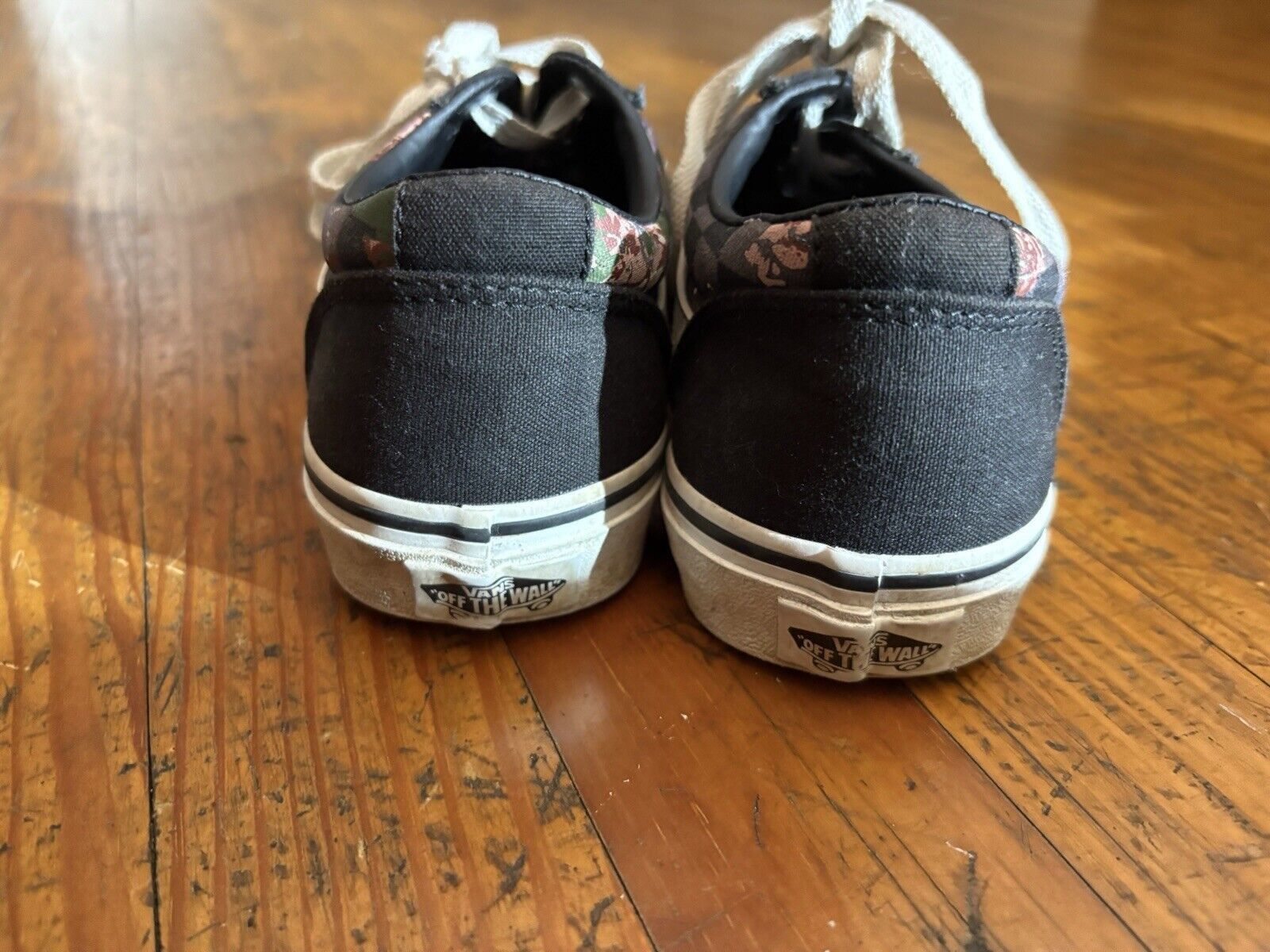 Vans Floral Vans Size 6.5 Size US 6.5 / IT 36.5 - 3 Thumbnail