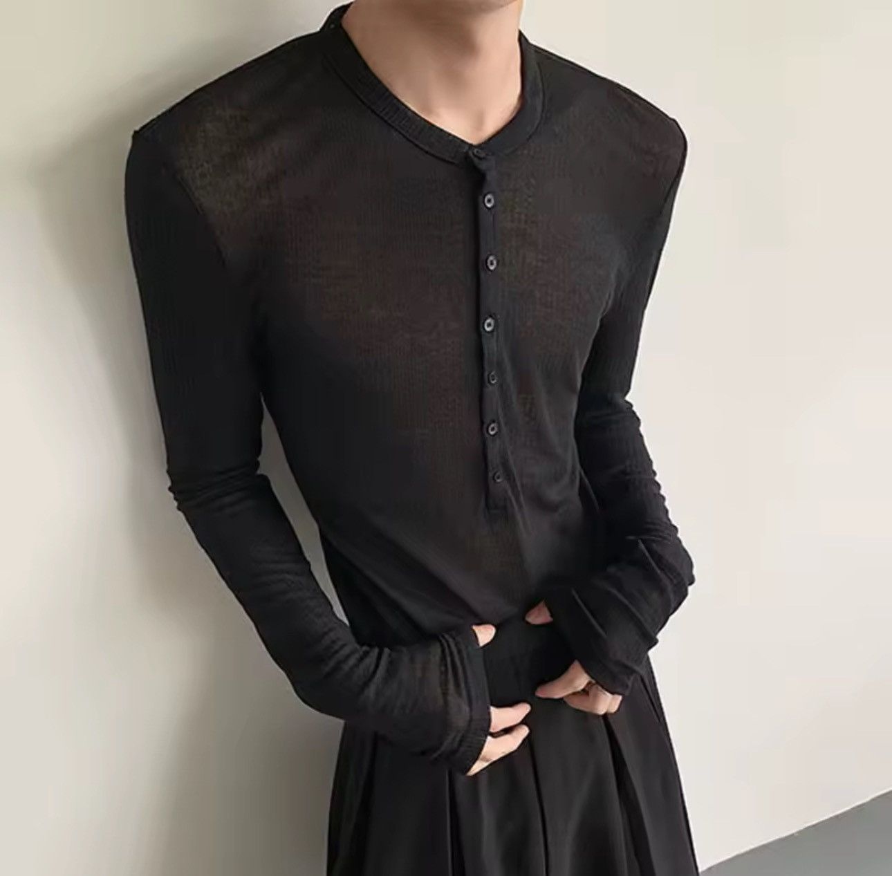 Other Casual Design Thin O-neck Black Streetwear Long Sleeve Size US M / EU 48-50 / 2 - 4 Thumbnail