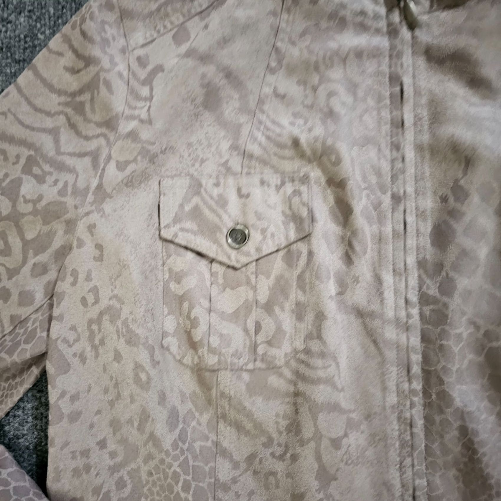 Vintage Chicos Jacket Womens Large Tan Animal Print Long Sleeve Full Zip Casual Career Jacket Size L / US 10 / IT 46 - 4 Thumbnail