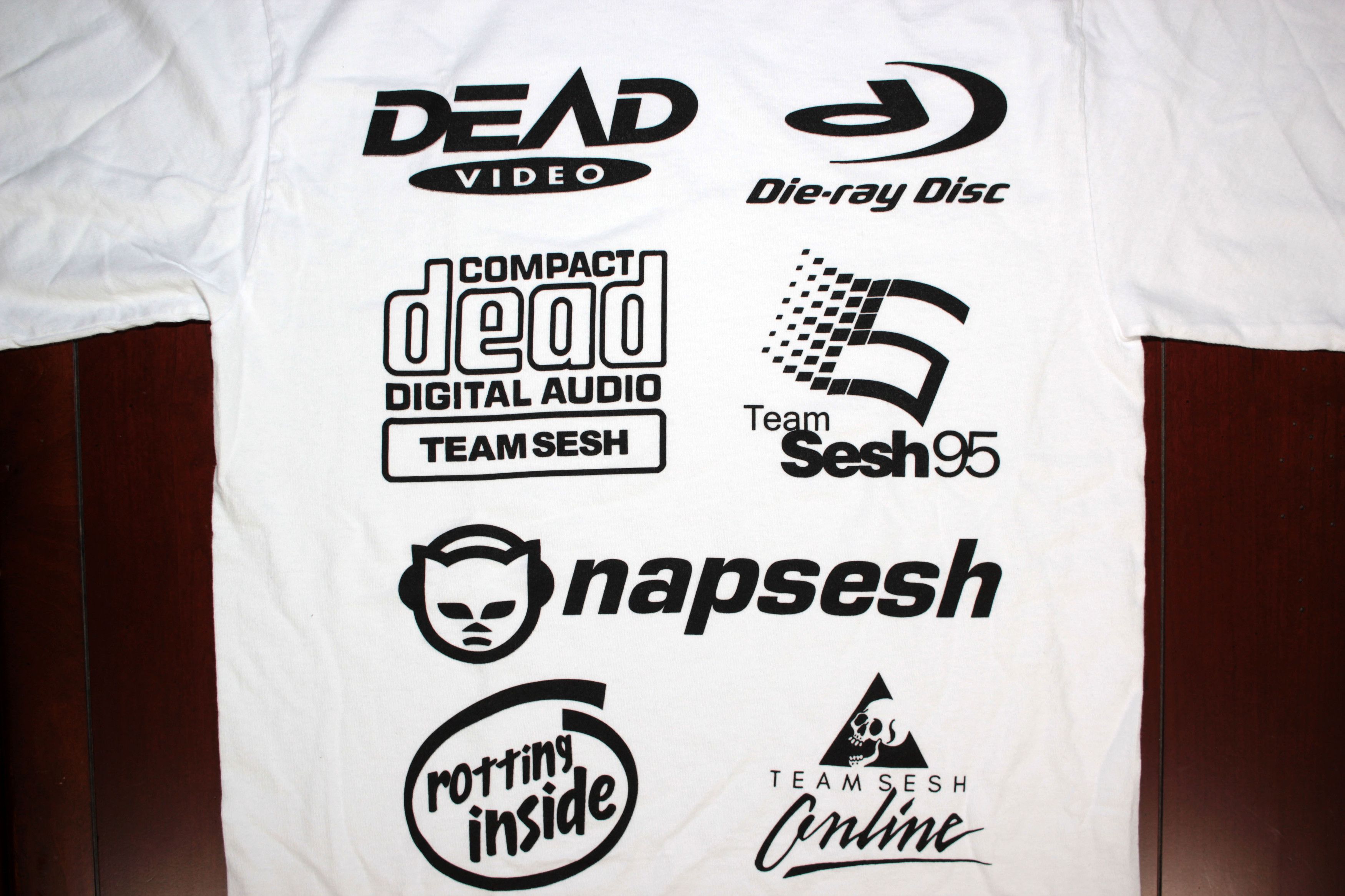 Bones × TeamSESH TeamSESH "DeadInternet" T-Shirt Size US S / EU 44-46 / 1 - 2 Thumbnail