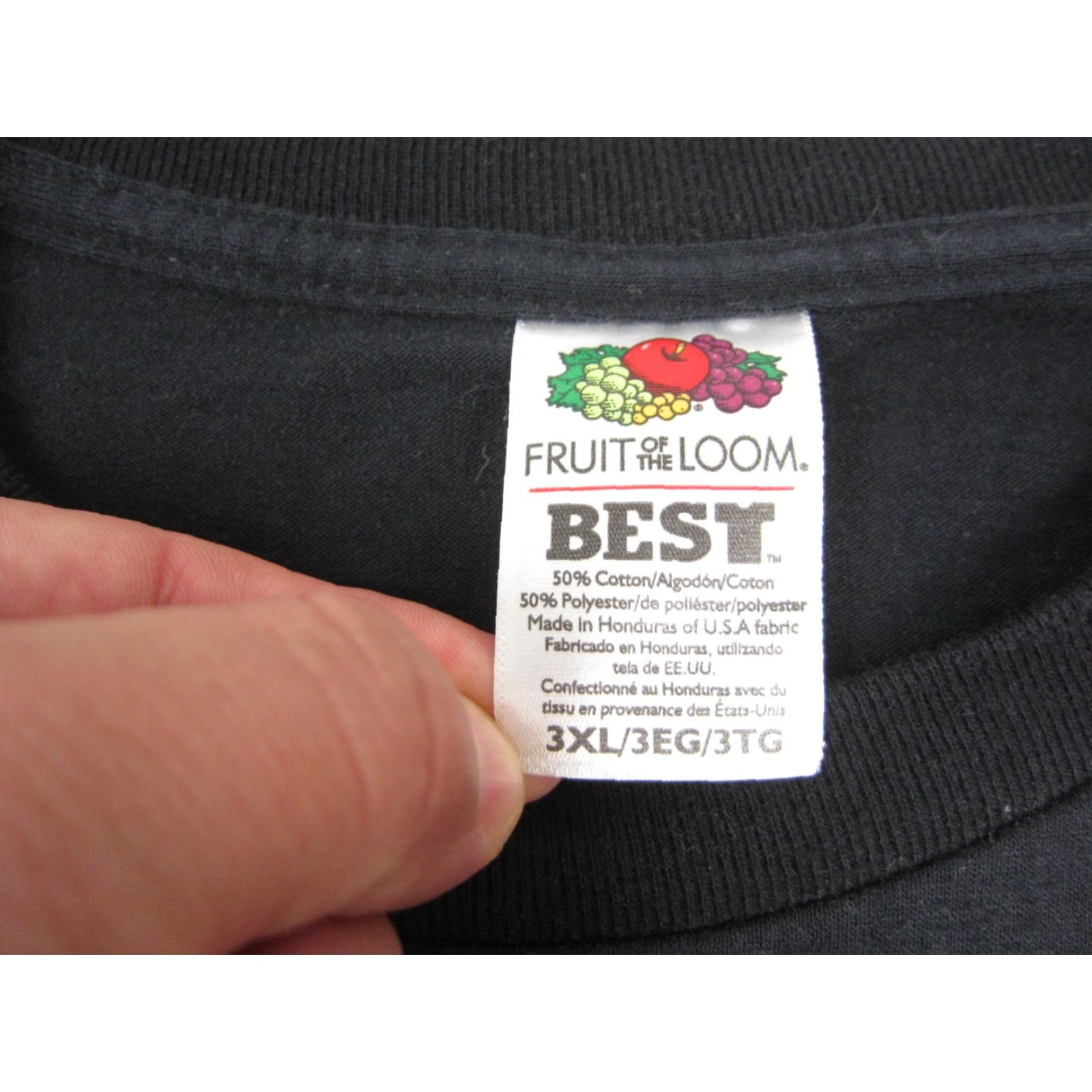 Fruit Of The Loom VINTAGE Fruit of the Loom Shirt Mens 3XL Black Pocket Crew Neck 90s Vintage 3XL Mens Shirt Pockets Comfort Knit Cotton Polyester Shirt Size US XXL / EU 58 / 5 - 5 Thumbnail