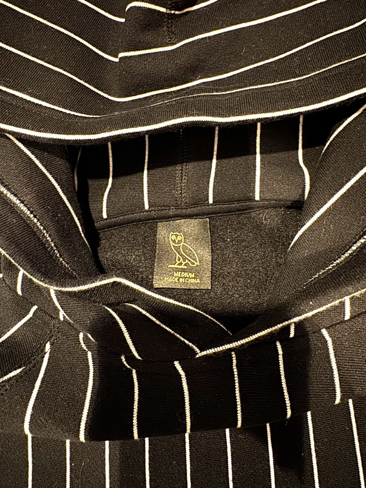 October's Very Own OVO Familia Pinstripe Hoodie Size US M / EU 48-50 / 2 - 3 Thumbnail