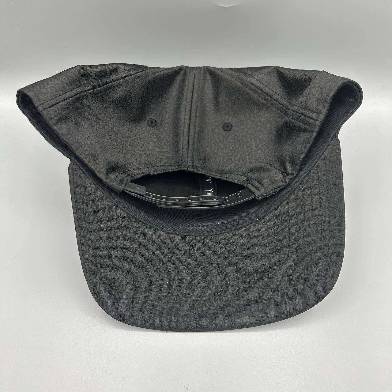 Jordan Brand Air Jordan Hat Metal Logo Cement Elephant Jumpman Snap Back Size ONE SIZE - 8 Thumbnail