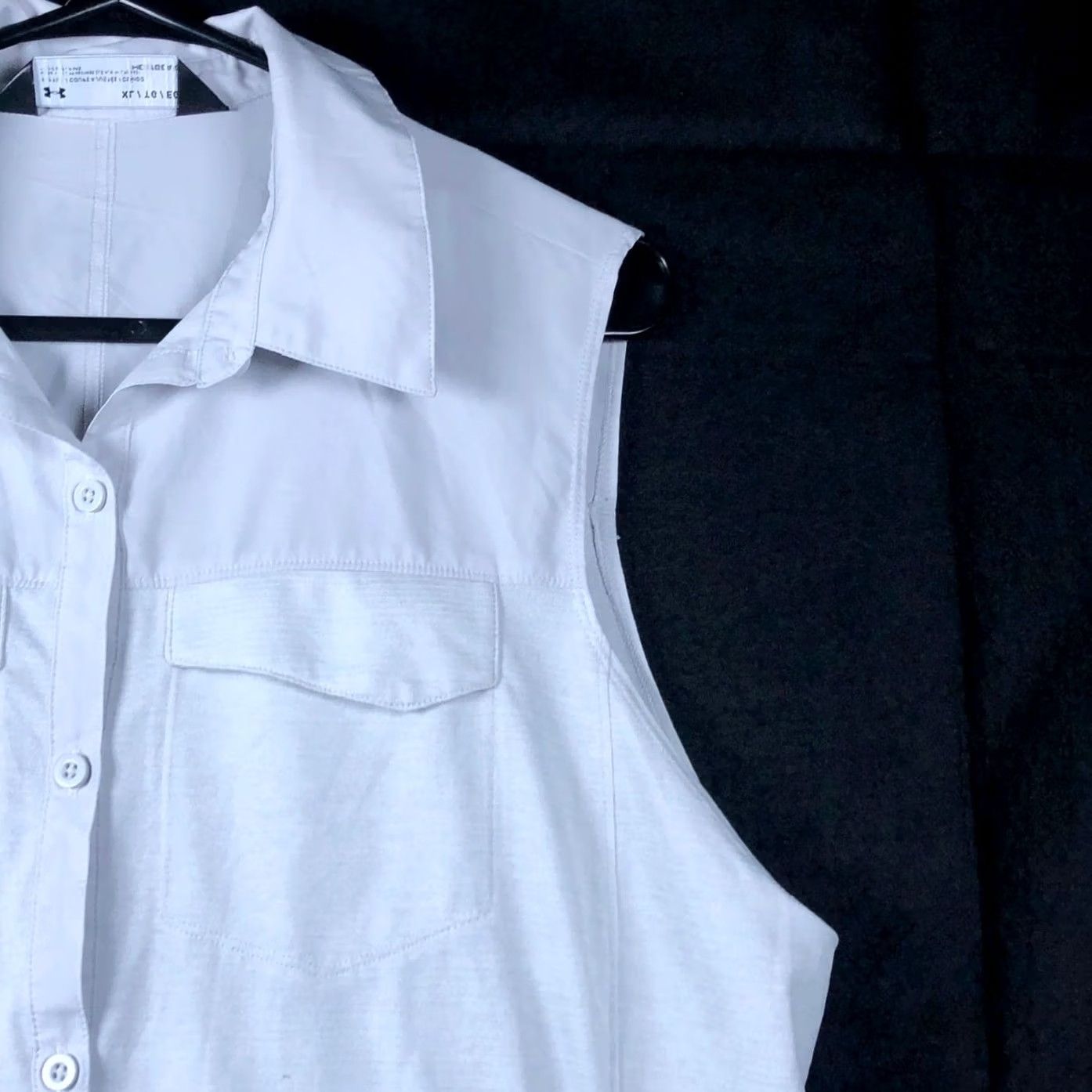 Under Armour Under Armour Womens Blouse White Fitted Heat Gear Sleeveless Button Down XL Size XL / US 12-14 / IT 48-50 - 5 Thumbnail