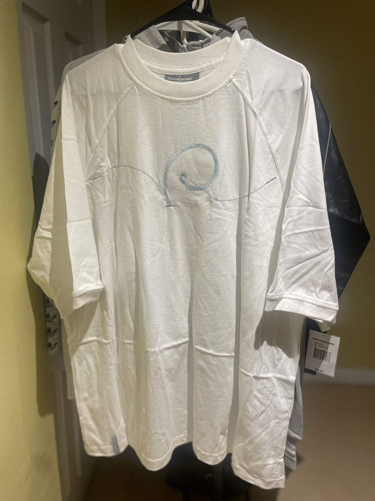 Rocawear Vintage Rocawear white/powder blue Tee Size US XXL / EU 58 / 5 - 1 Thumbnail